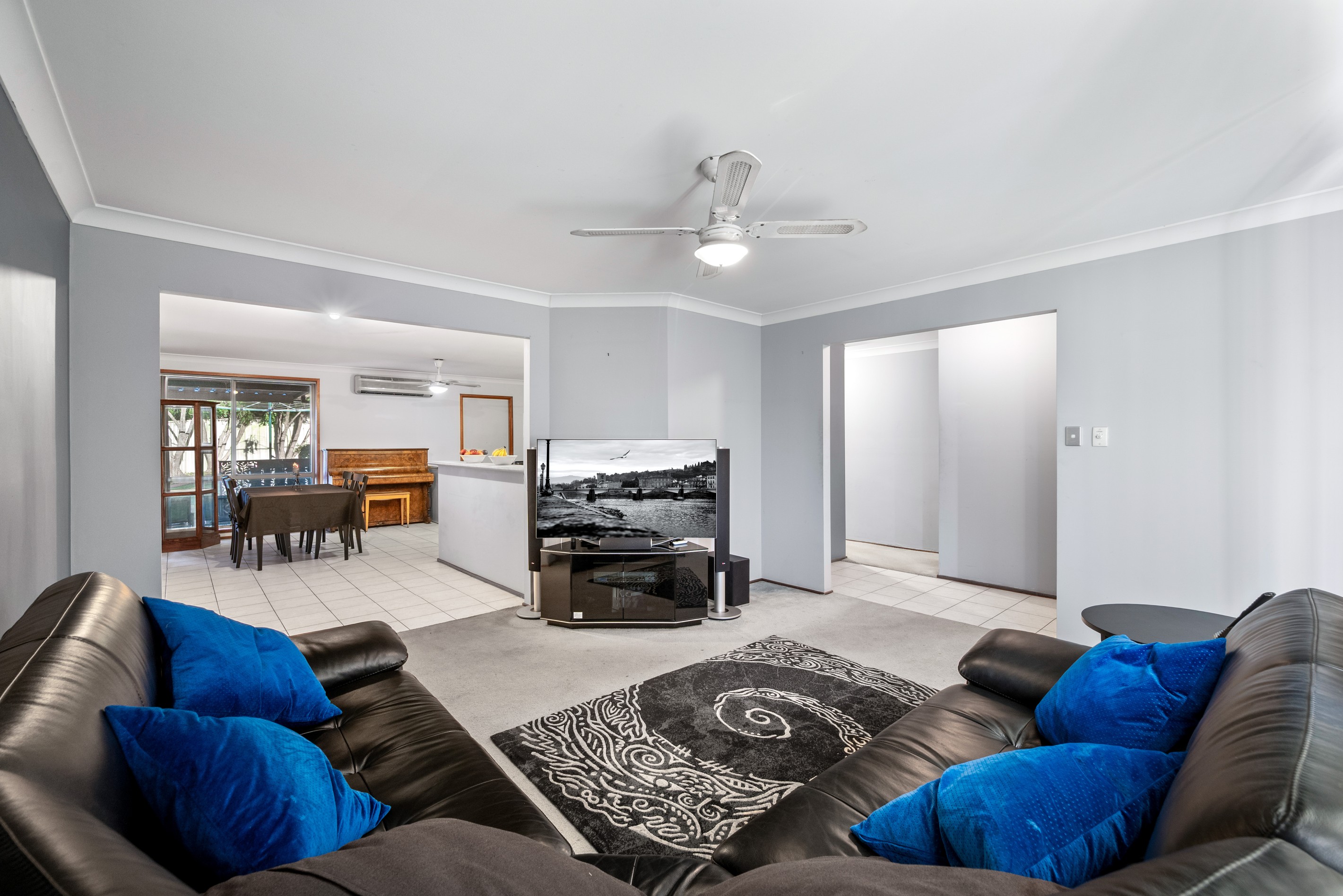 4 Withnell Crescent, St Helens Park, NSW 2560