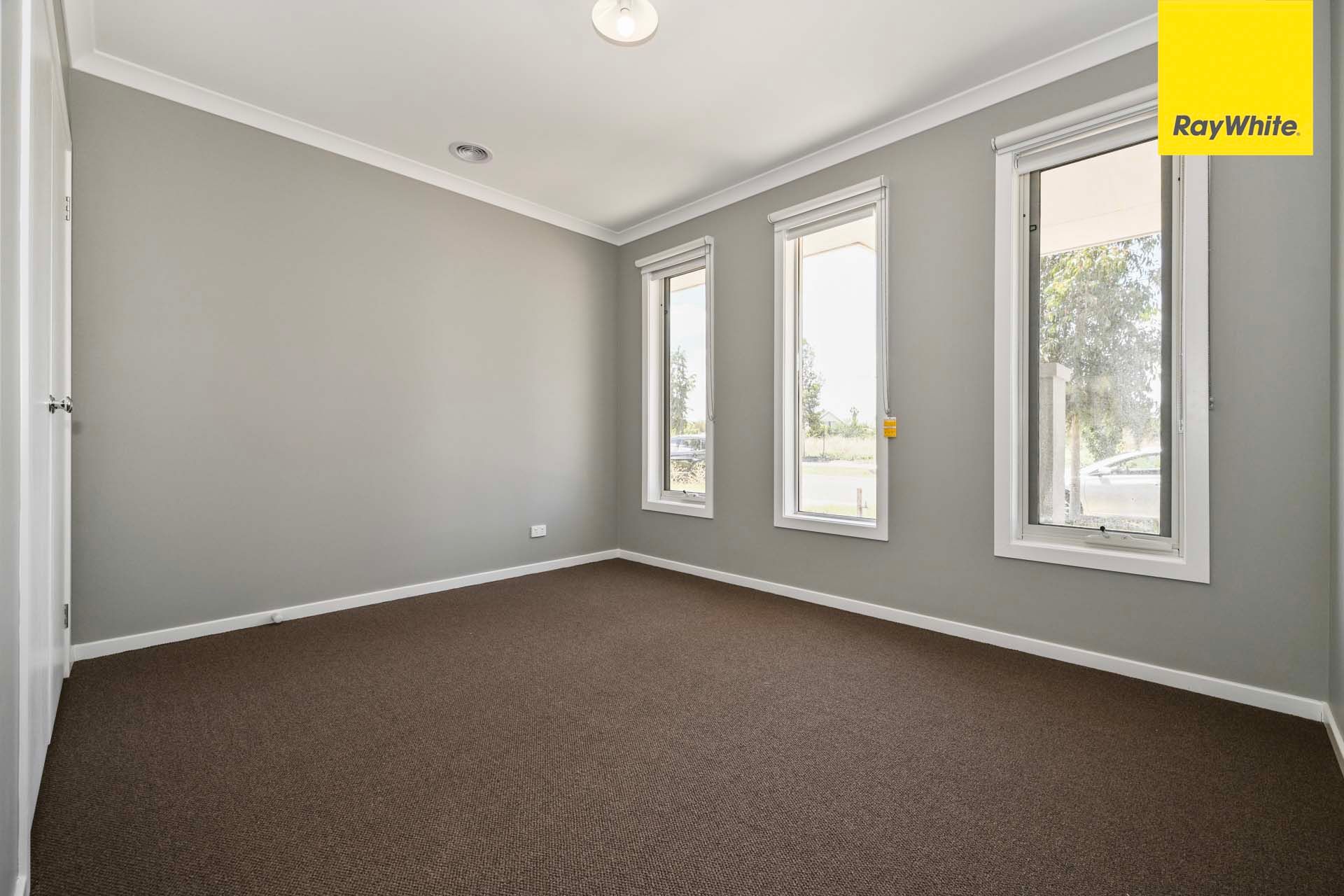 79 Hemingway Drive, Rockbank, VIC 3335