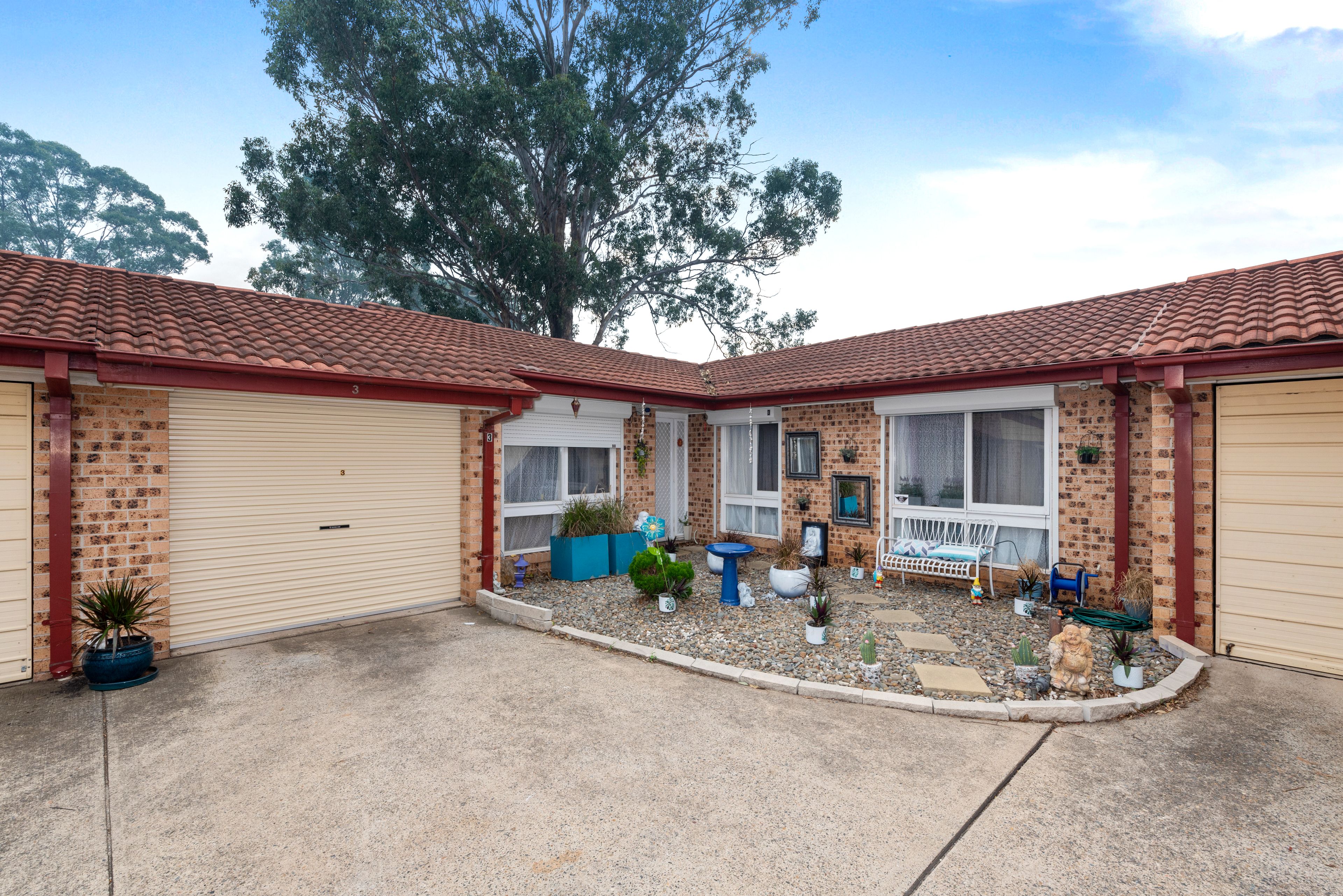 3/7 Hanlon Place, Minto, NSW 2566