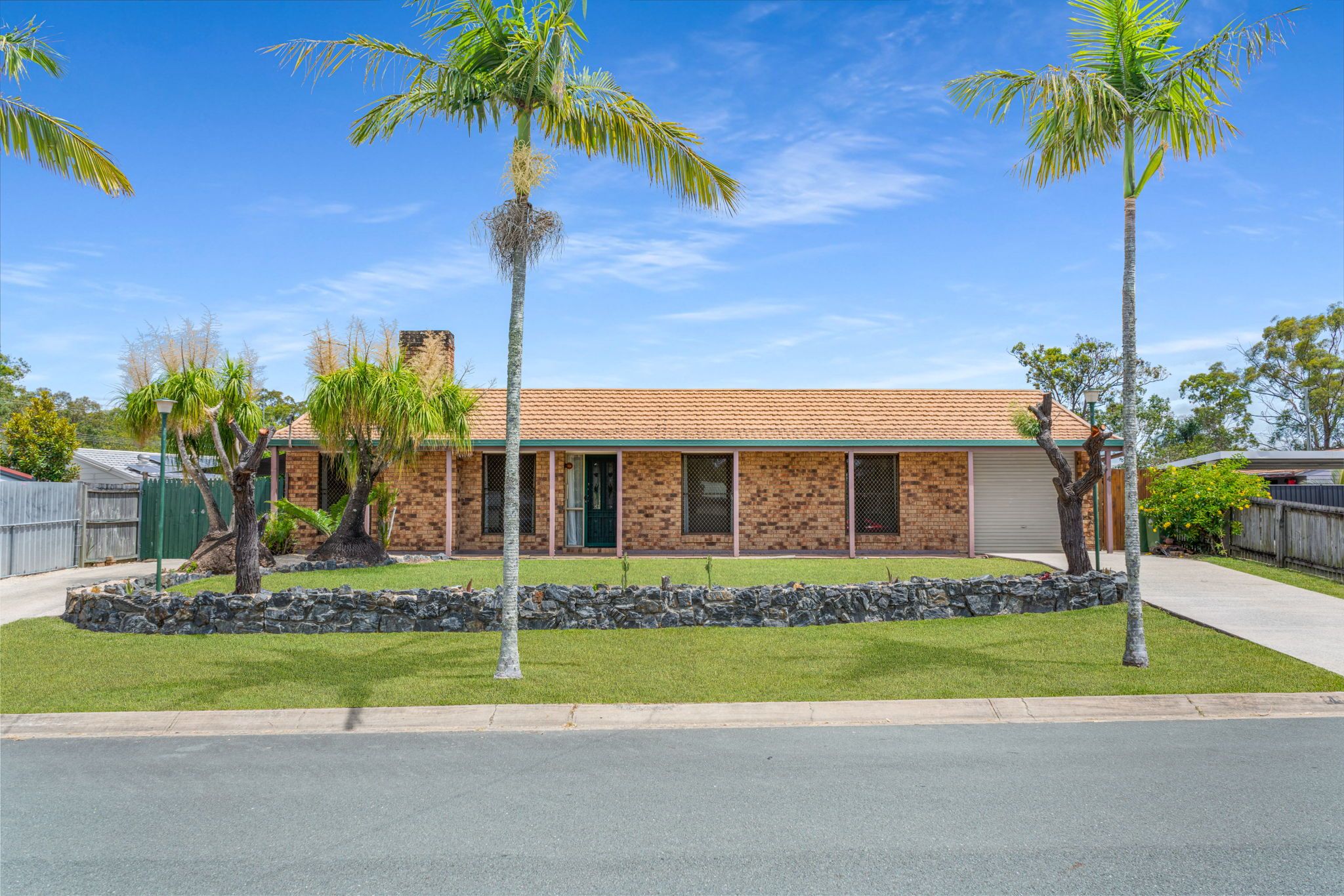 4 Saville Court, Browns Plains, QLD 4118