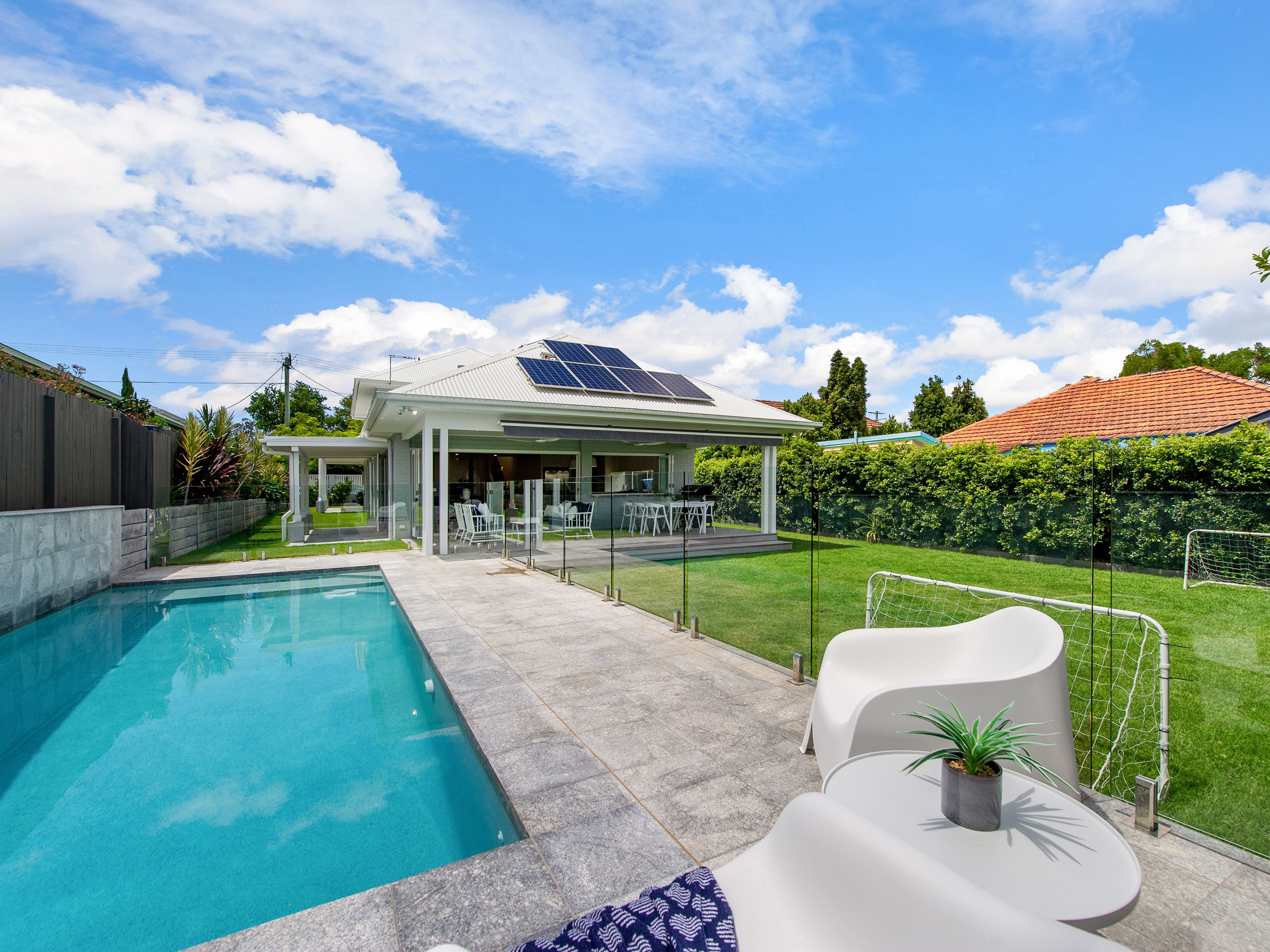6 Pring Street, Hendra, QLD 4011