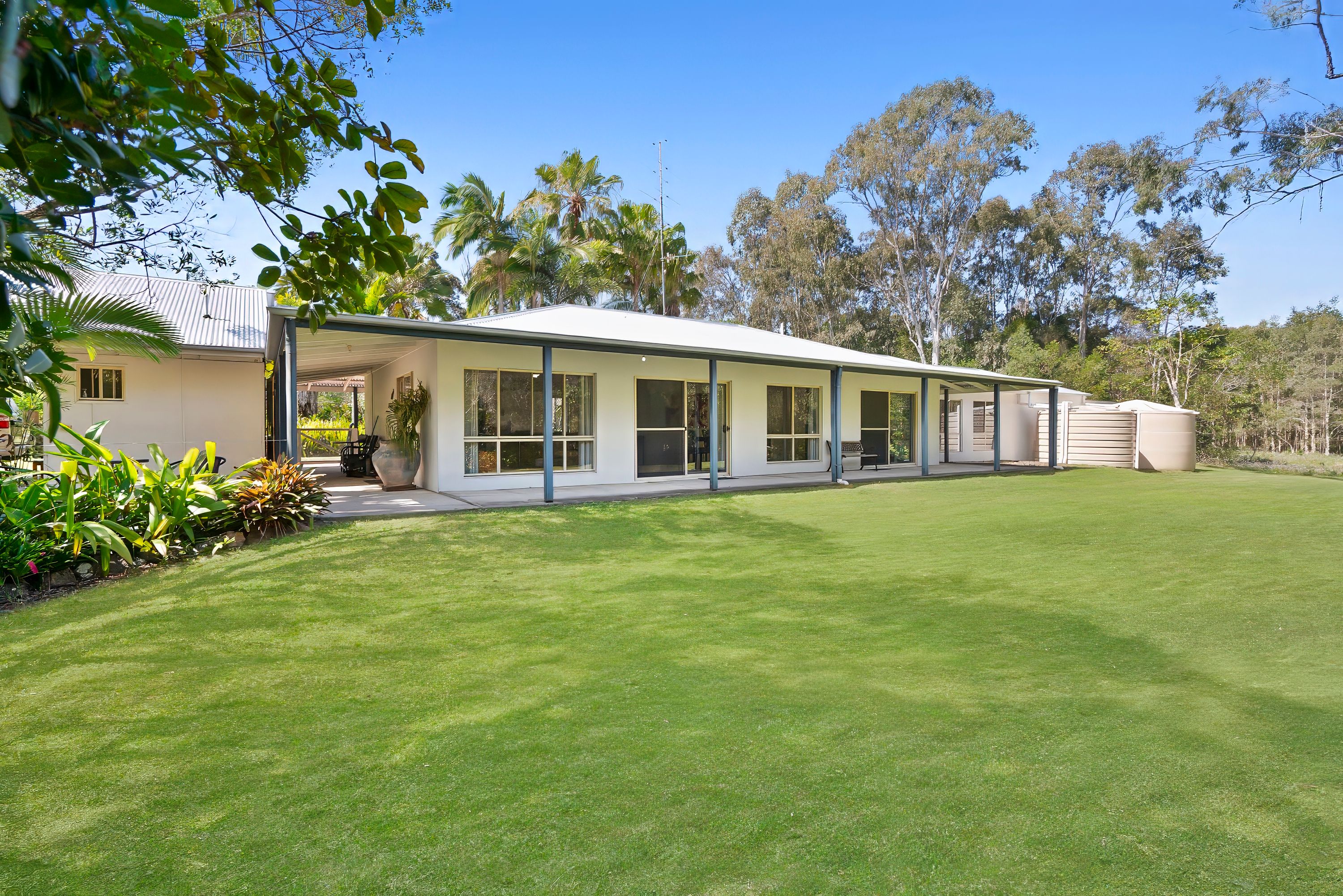 17 Amaroo Place, Cooroibah, QLD 4565