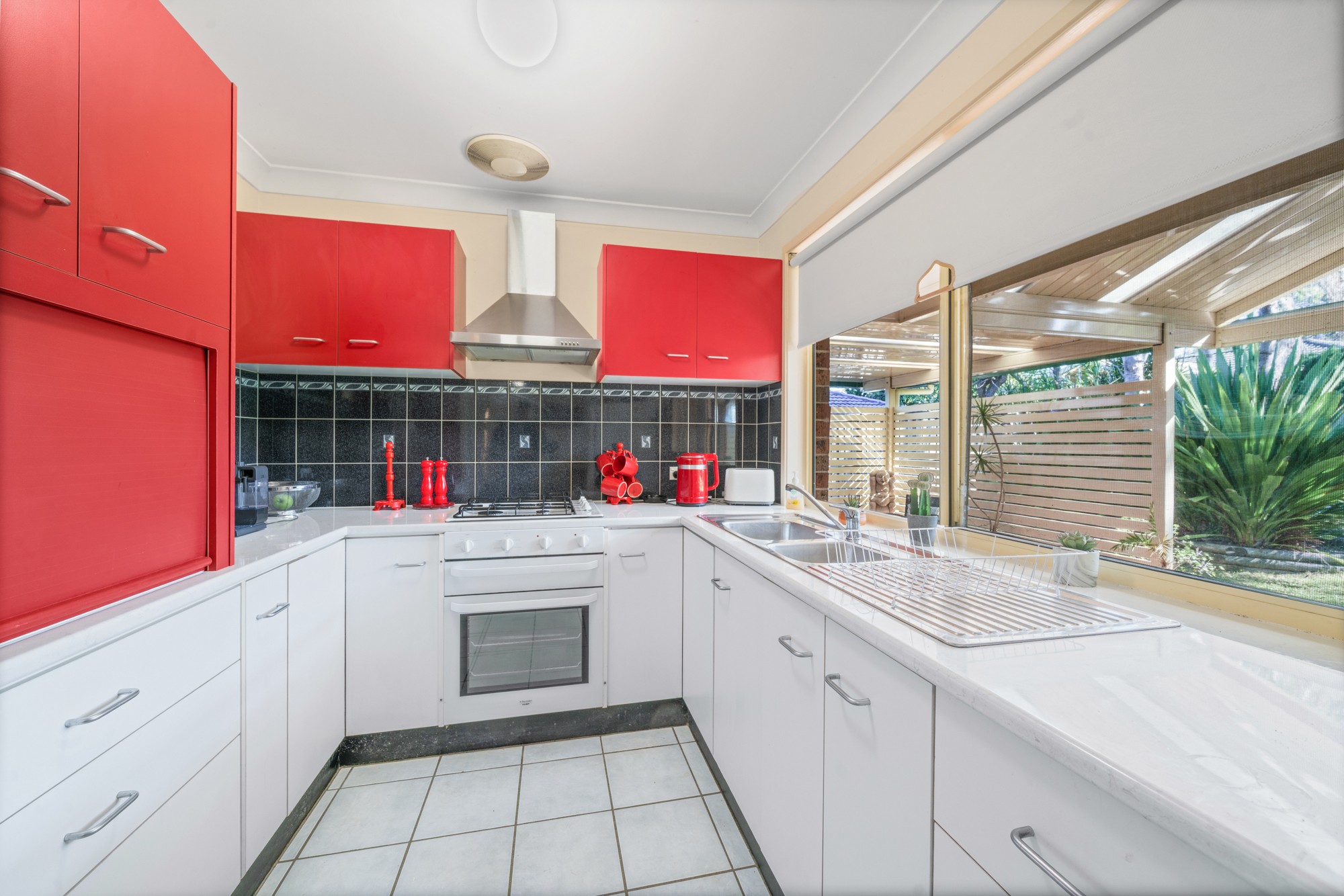 33 Bundeena Road, Glenning Valley, NSW 2261