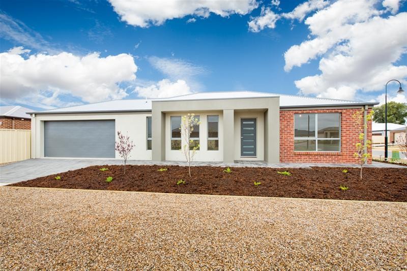 13 Dean Court, Mildura, VIC 3500