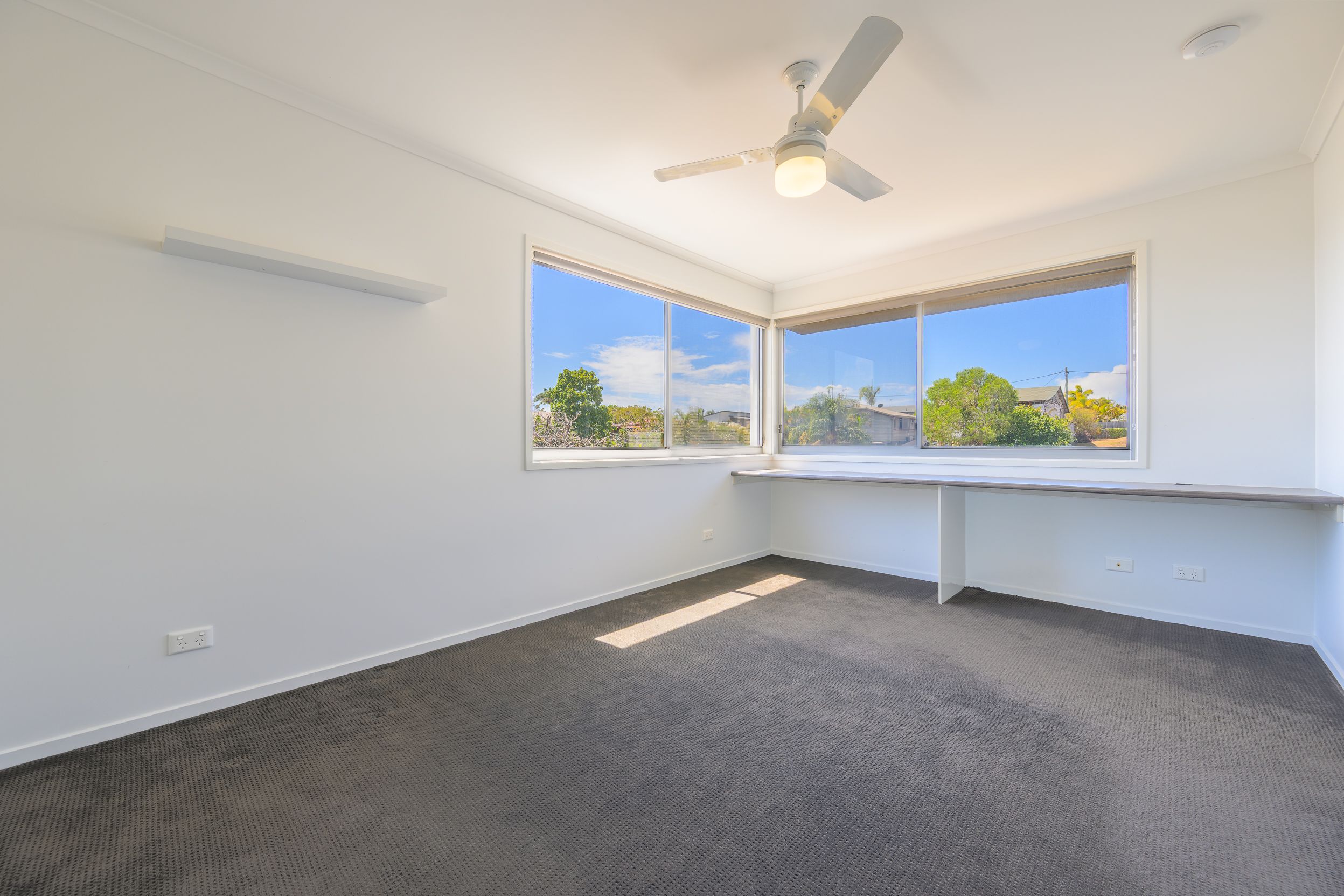 23/100 Glenlyon Street — photo 7 of 15