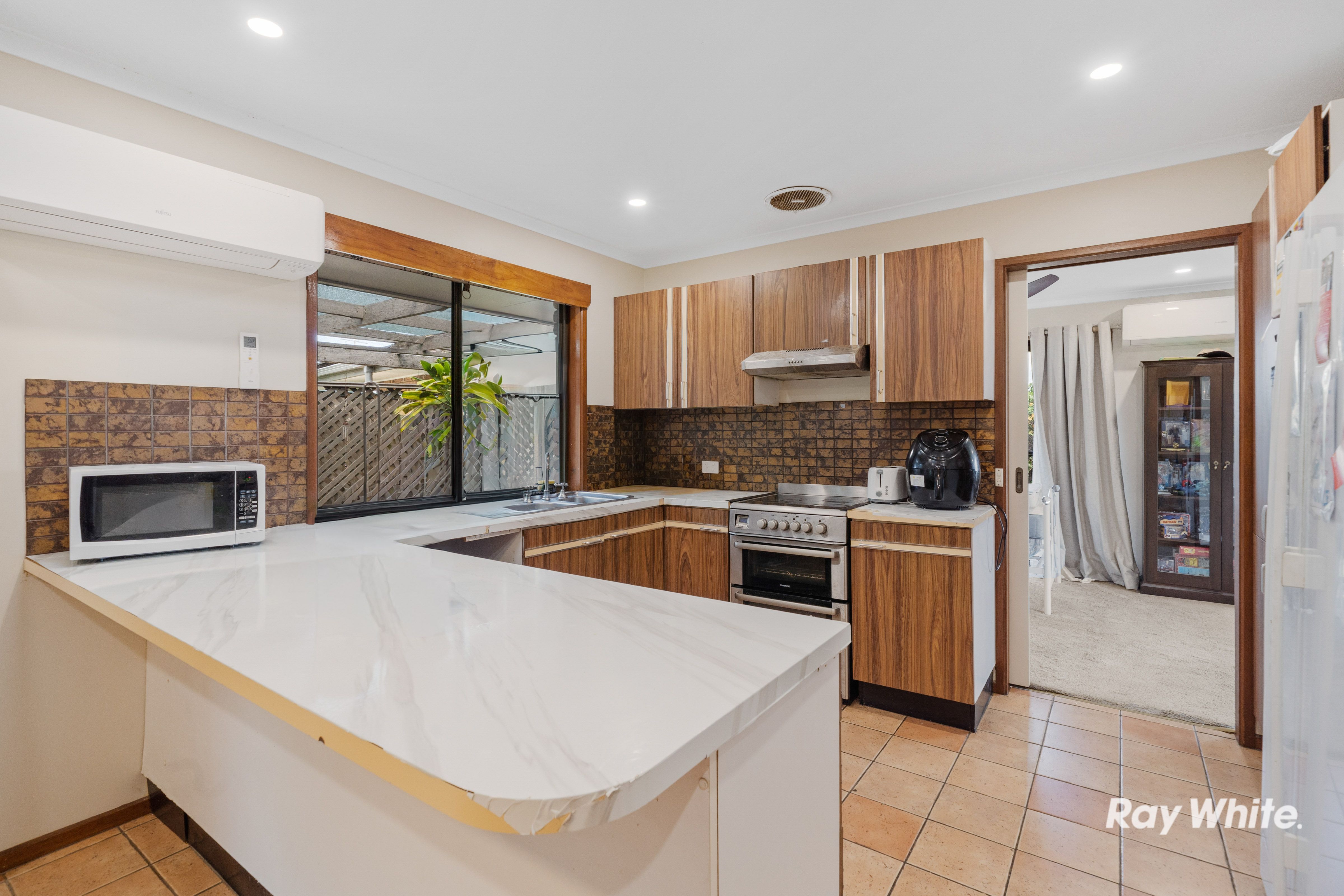 80 Chatswood Road — photo 12 of 27