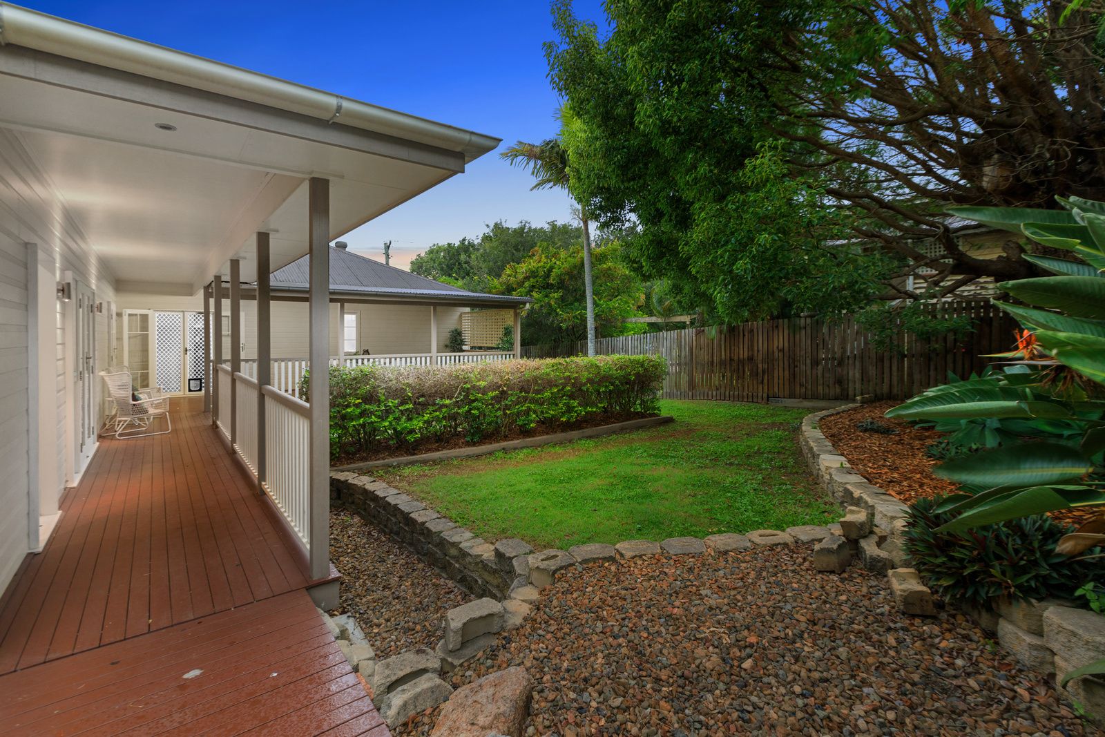 37 Cavillon Street, Holland Park, QLD 4121
