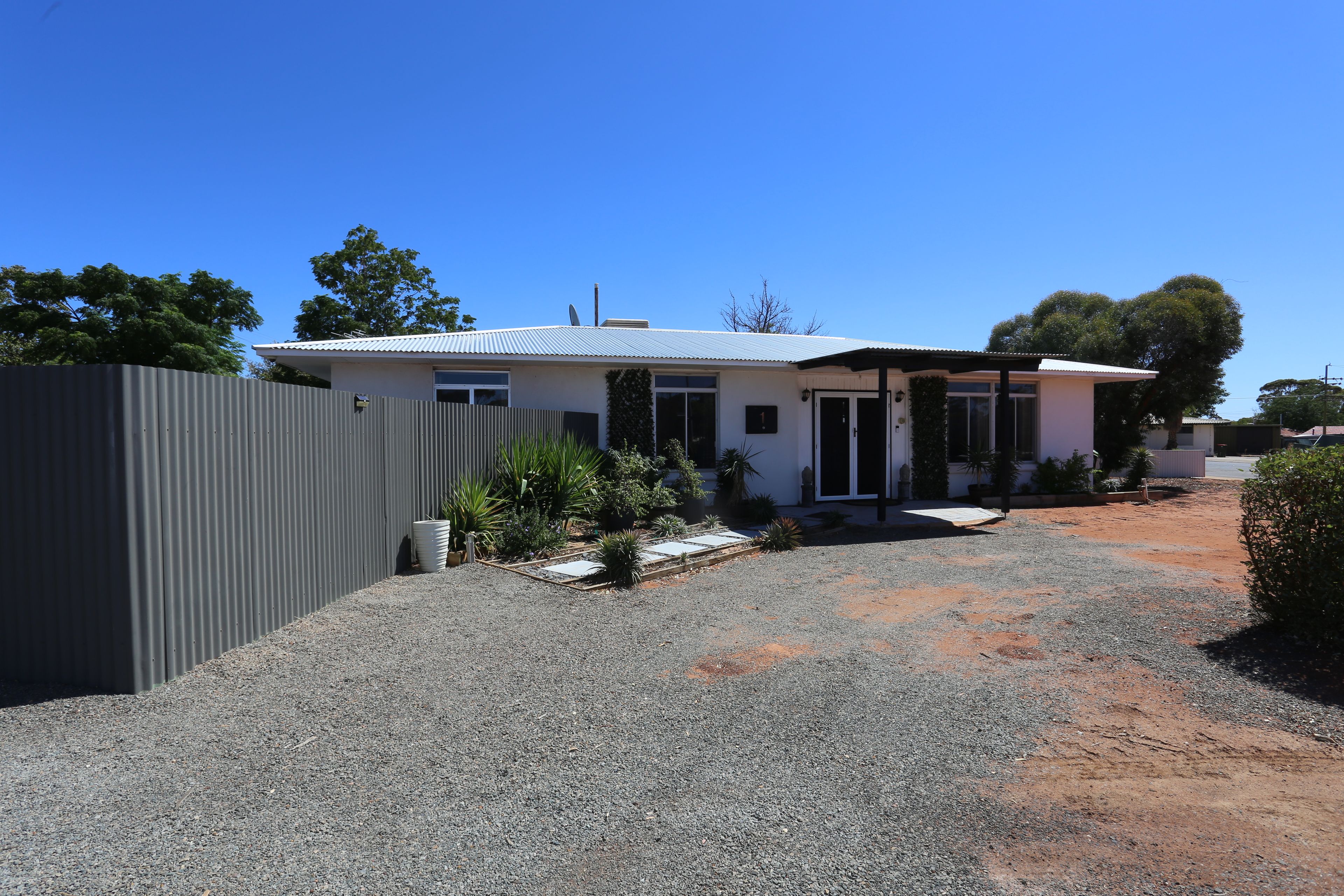1 Banksia Court, Kambalda West WA 6442