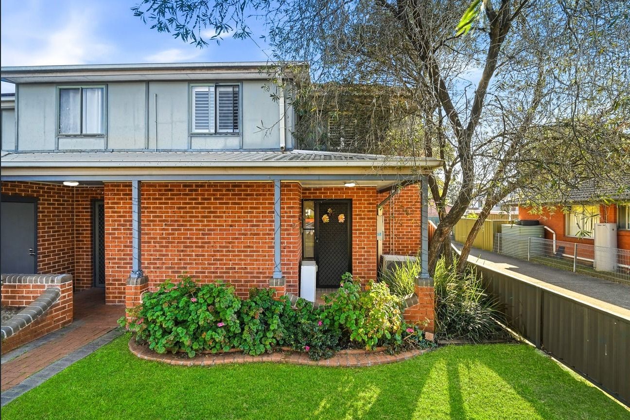 2/49 Jones Street — photo from Ray White Glenmore Park