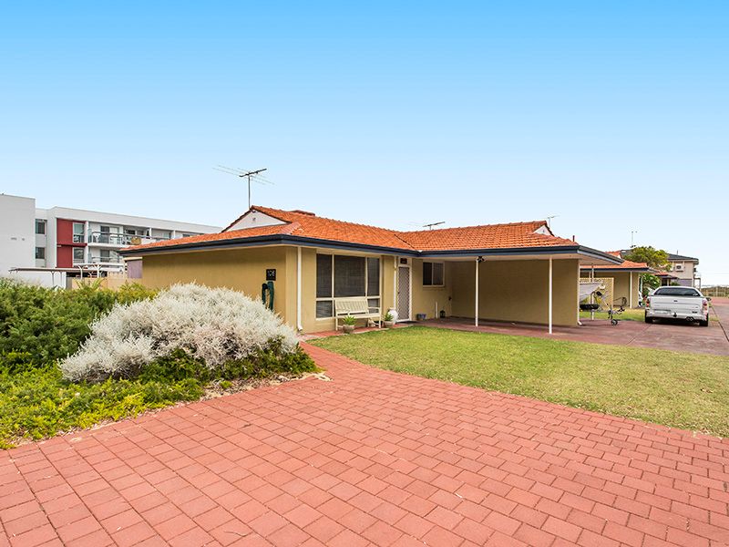 1/106 Kent Street, Rockingham, WA 6168