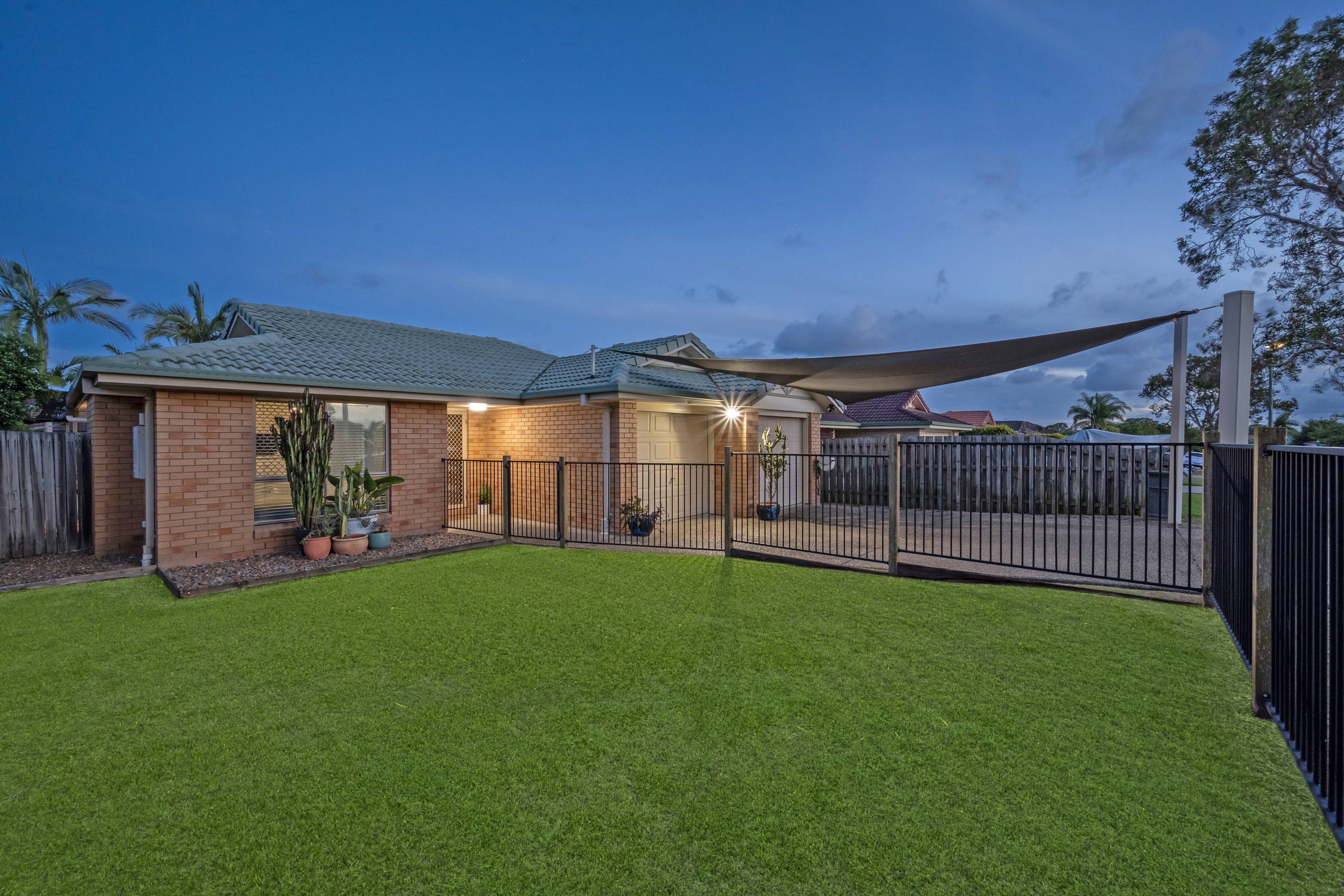 34 Dobell Street, Rothwell, QLD 4022