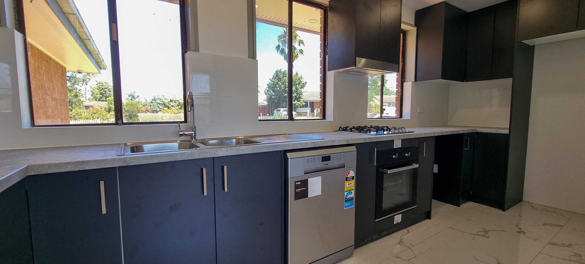 302 Riverside Drive, Airds, NSW 2560