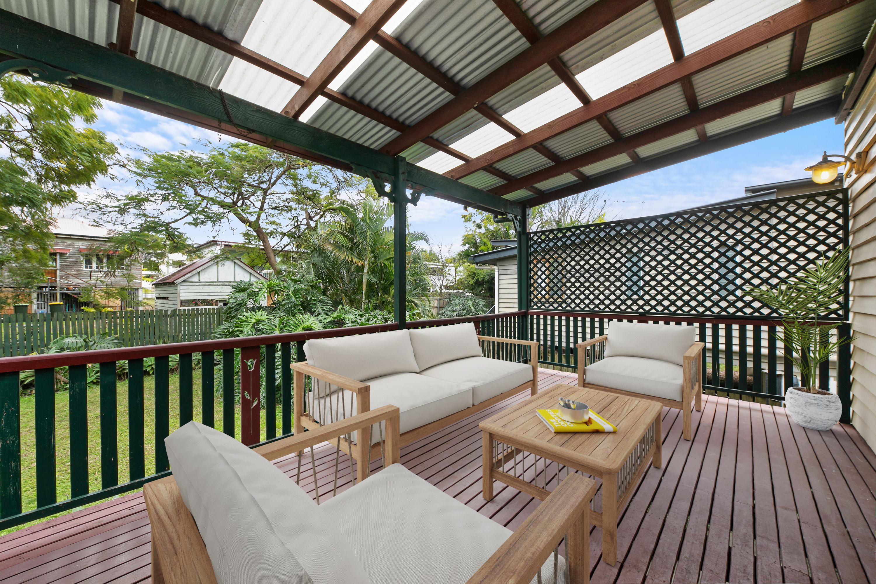 15 Black Street, Yeerongpilly, QLD 4105