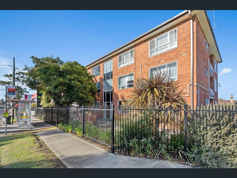 9/437 Ballarat Road, Sunshine, VIC 3020