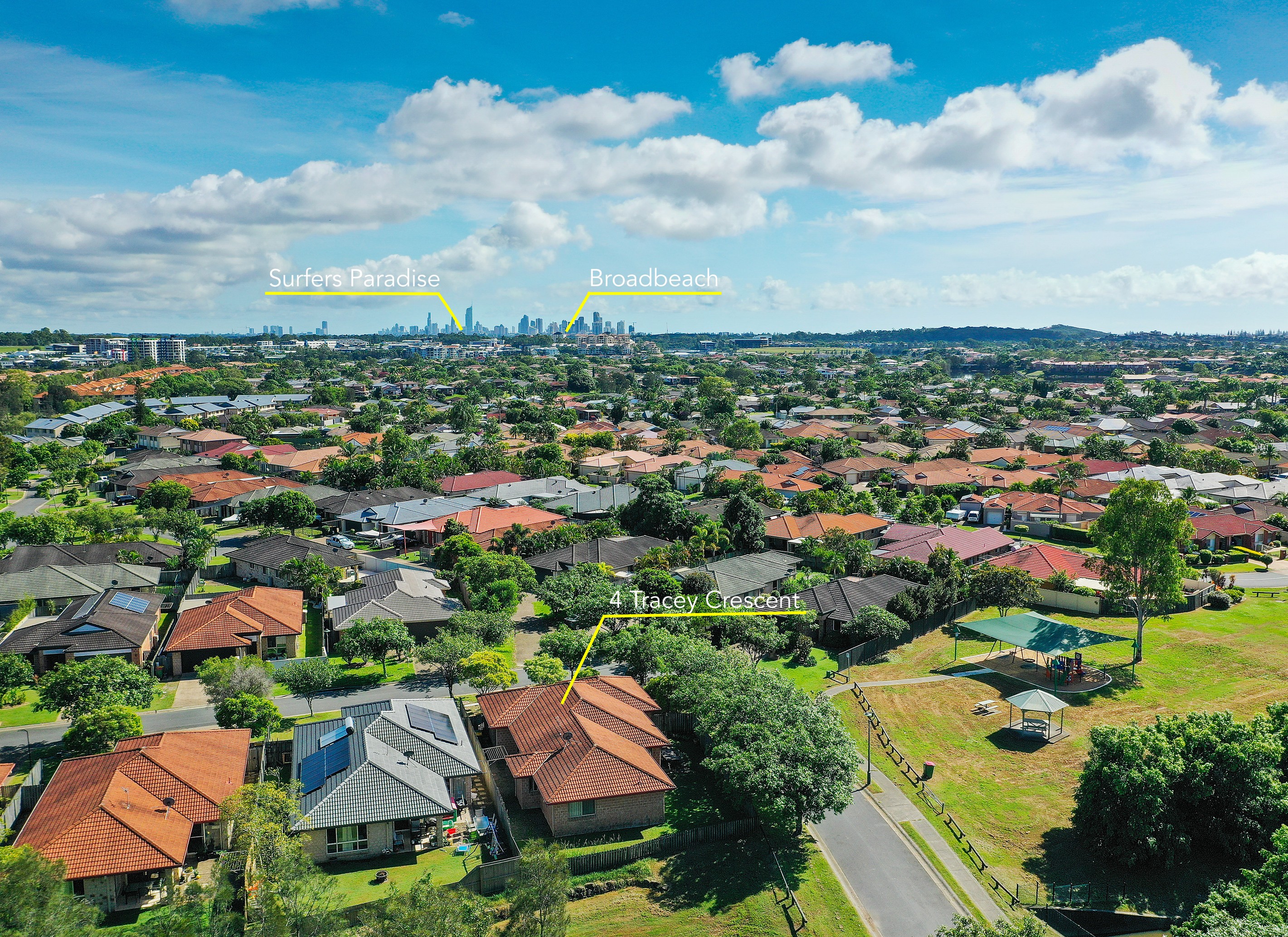 4 Tracey Crescent, Varsity Lakes, QLD 4227