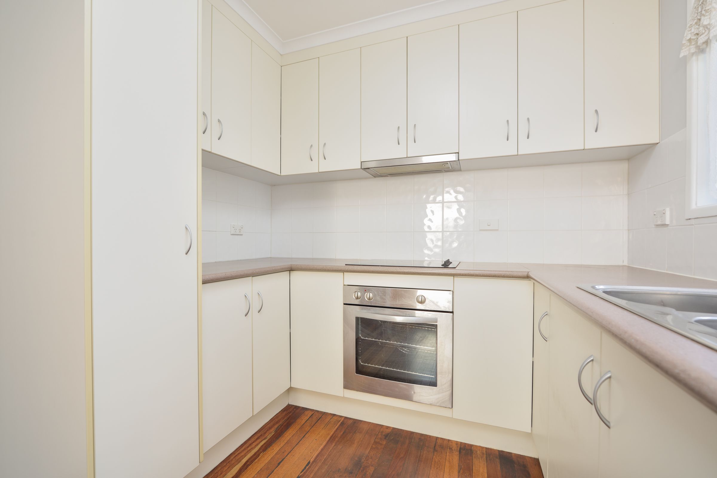 26 Penda Avenue, New Auckland, QLD 4680