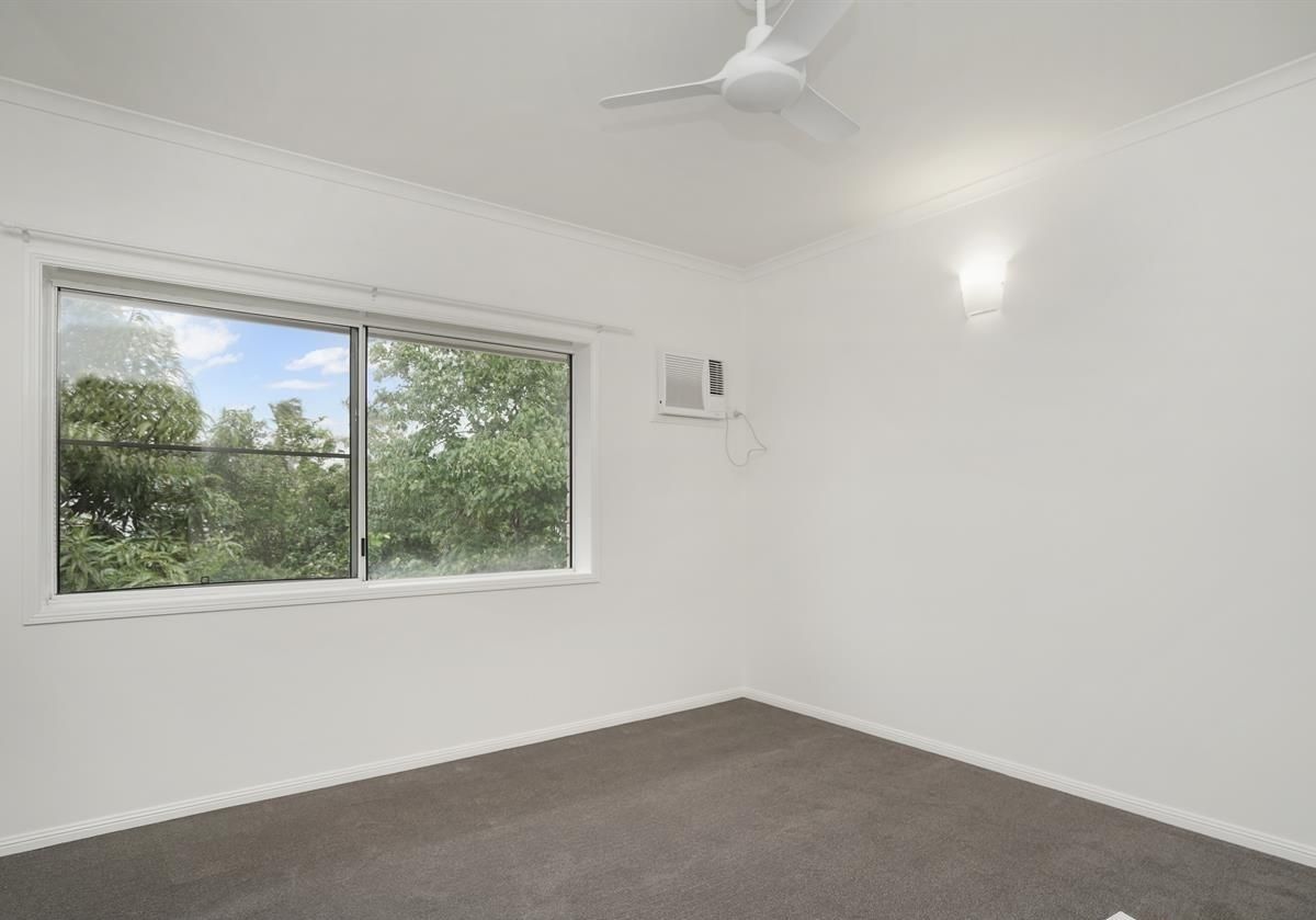 6/35 Macnamara Street — photo 4 of 7