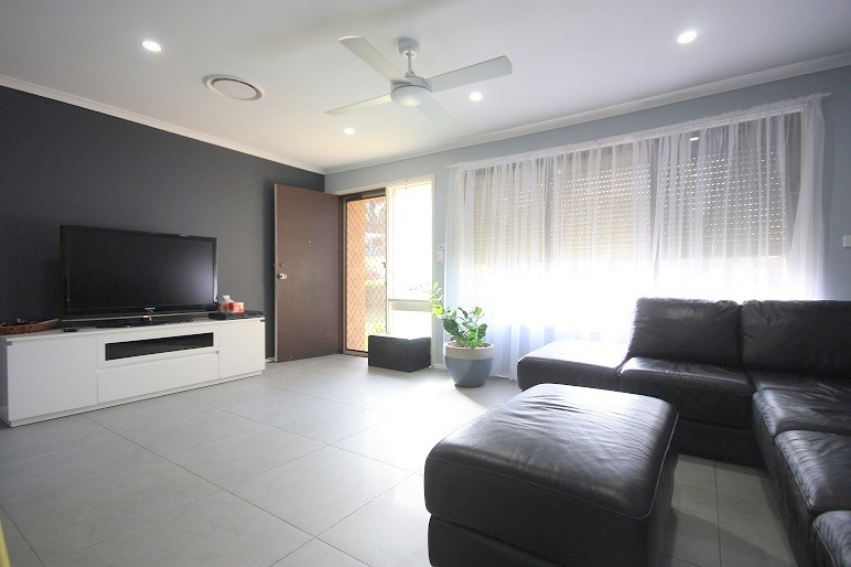 22 Albillo Place, Eschol Park, NSW 2558