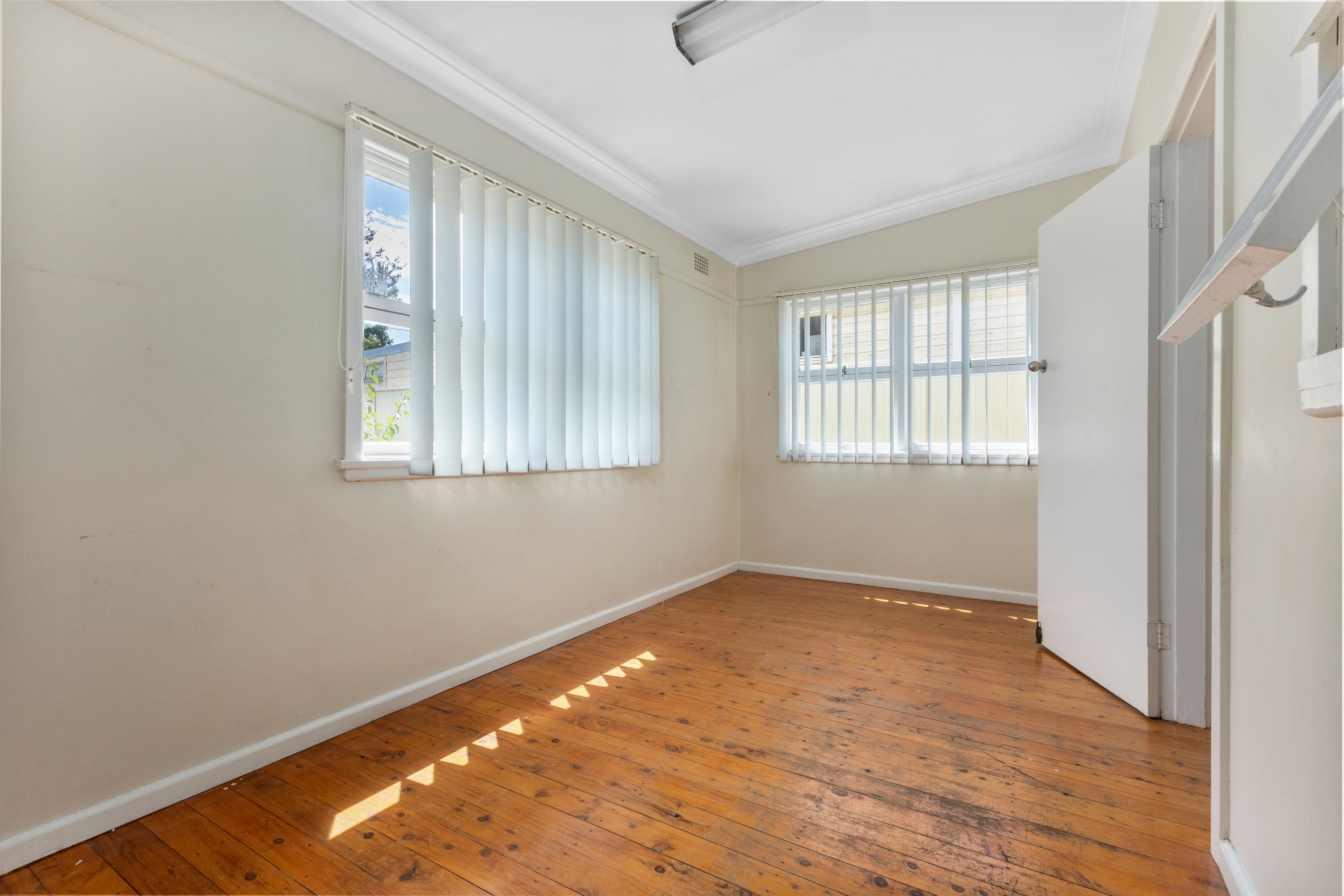 29 Marsden Road — photo 7 of 9