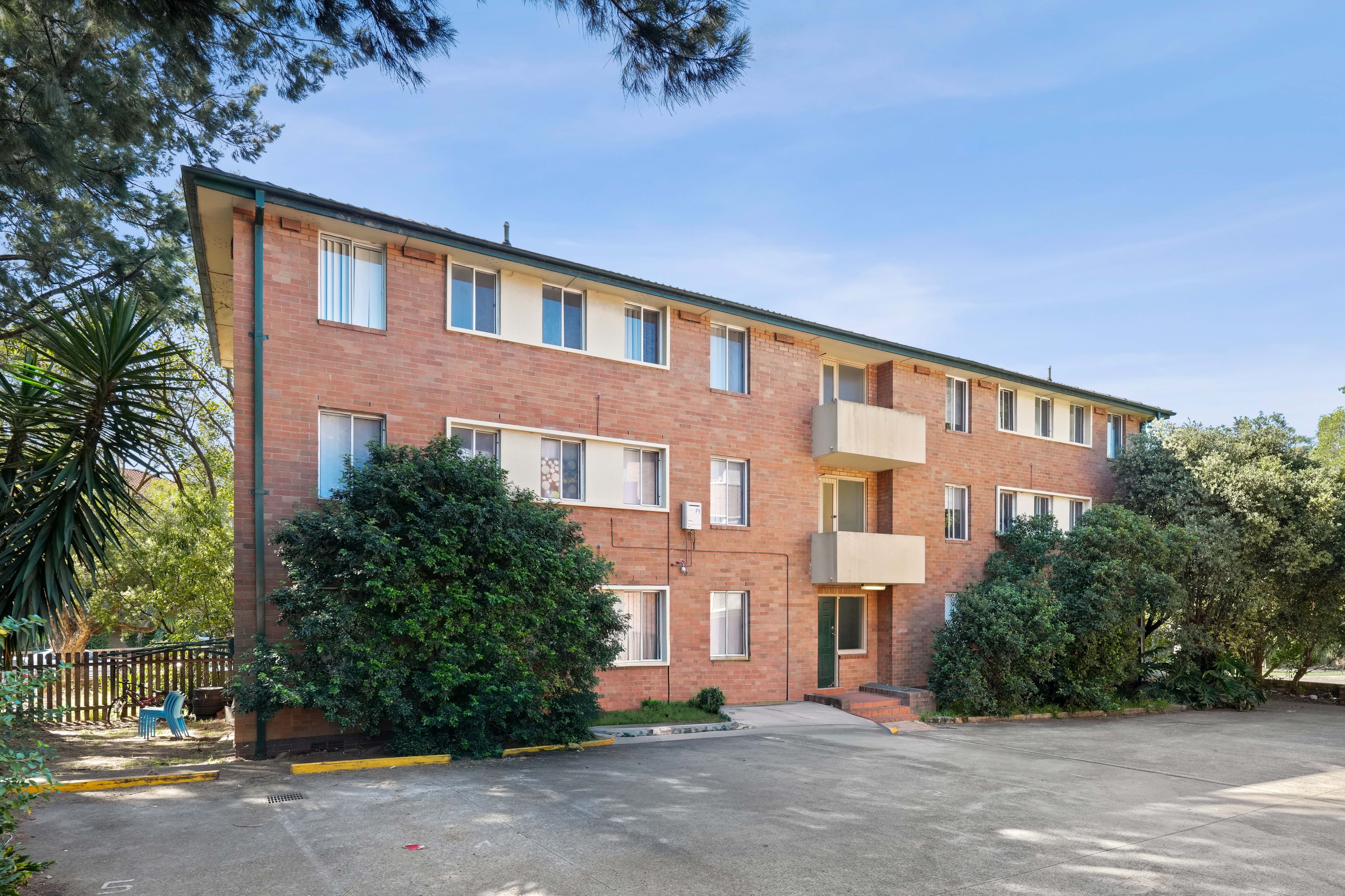 1/2-6 Marlene Street, Greenacre, NSW 2190