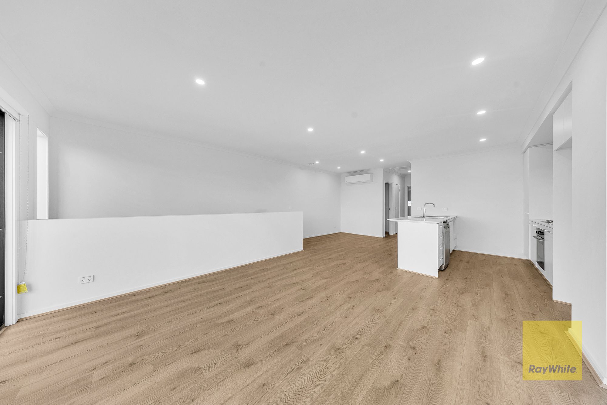 45 Messara Walk — photo 7 of 23