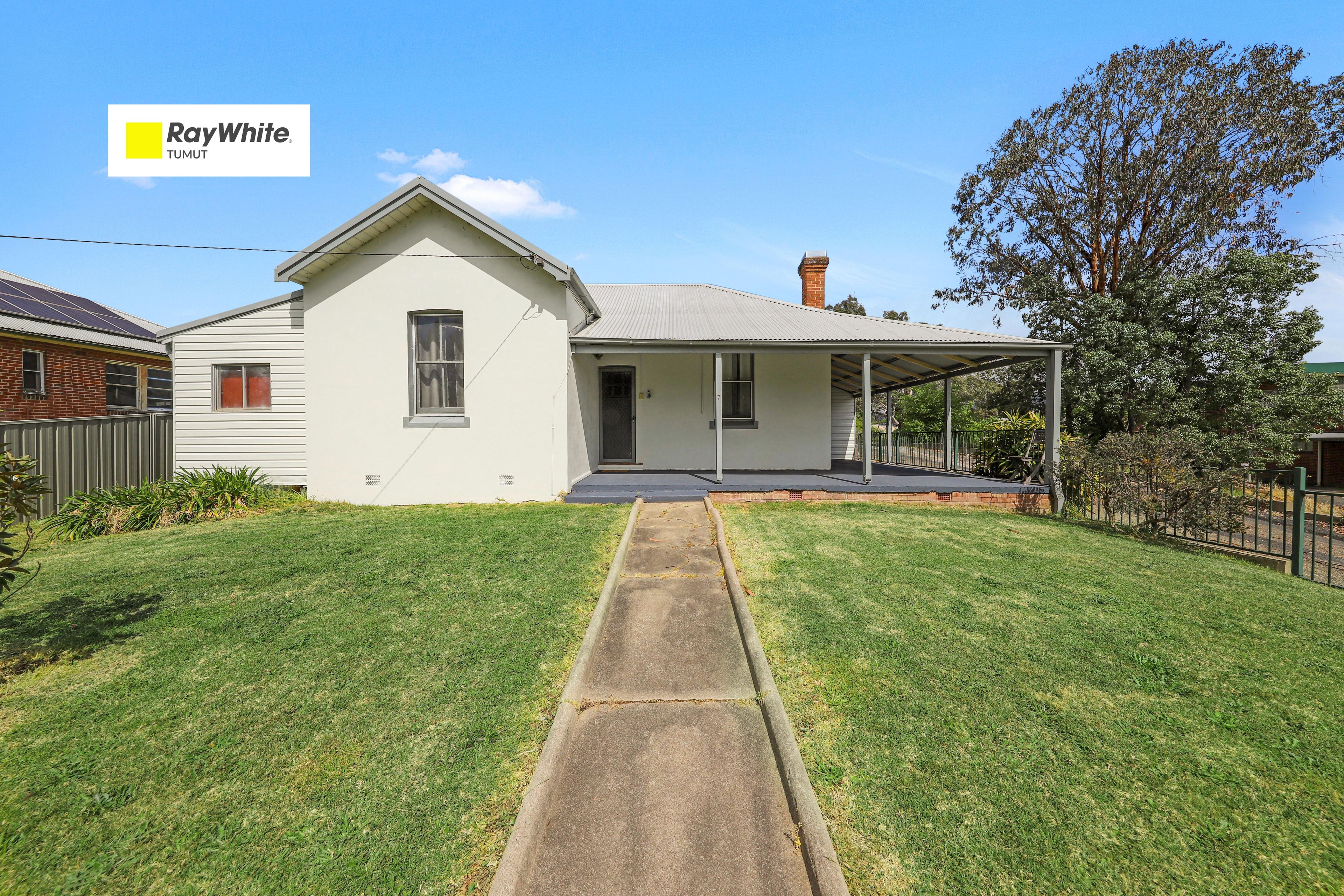 7 Capper Street, Tumut, NSW 2720