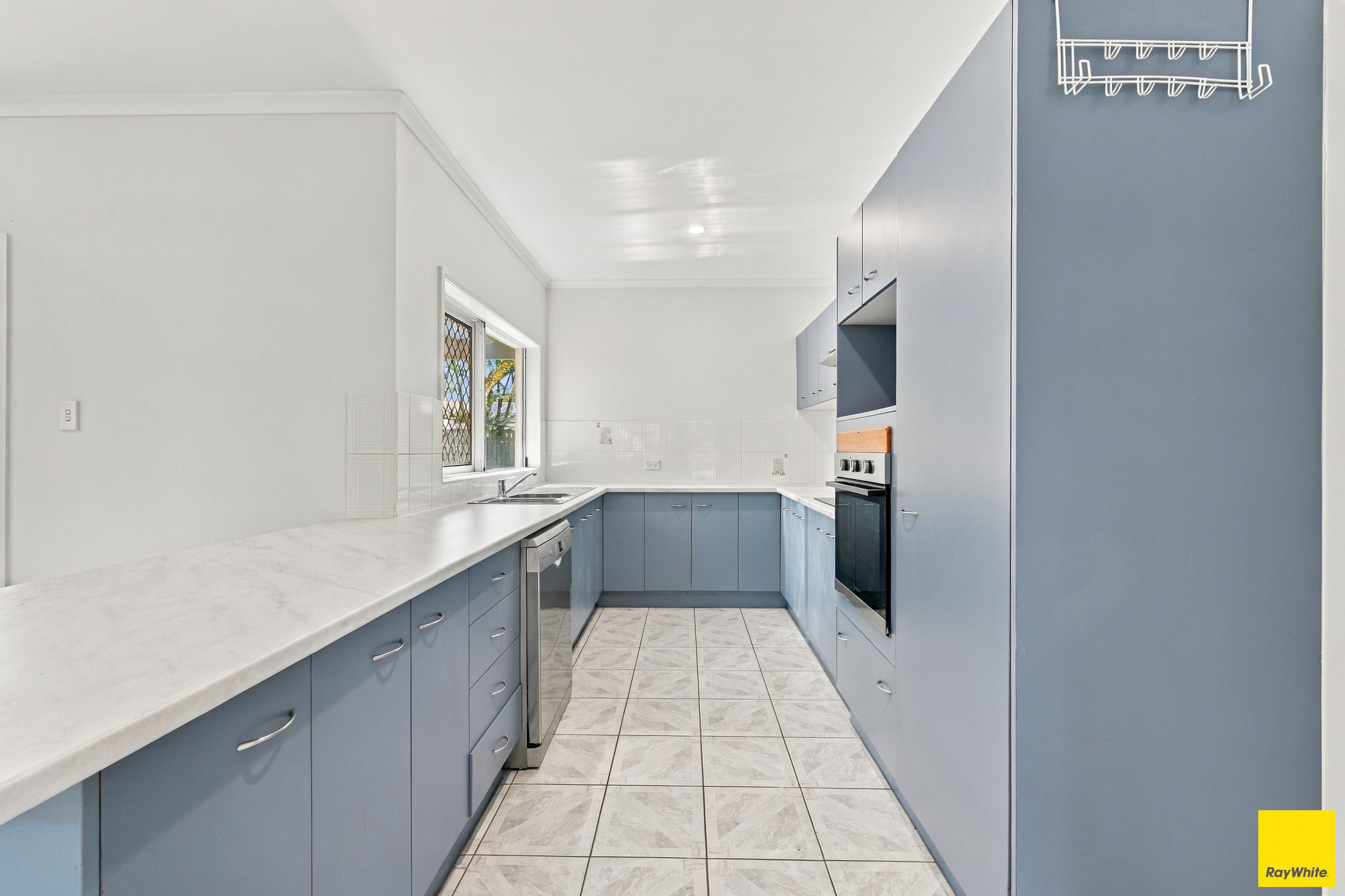 222 Robert Road — photo 6 of 17