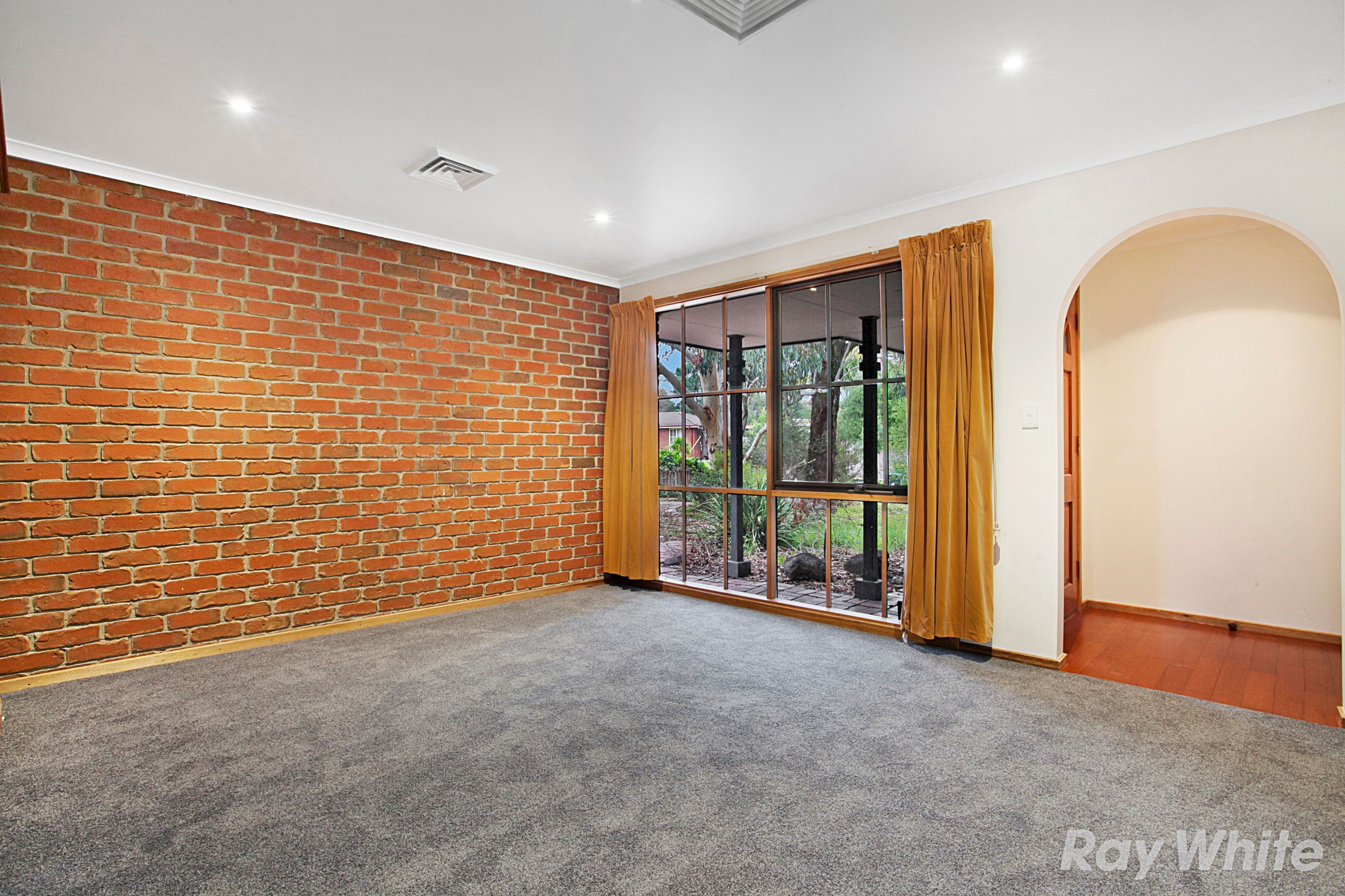 10 Trevena Close, Rowville, VIC 3178