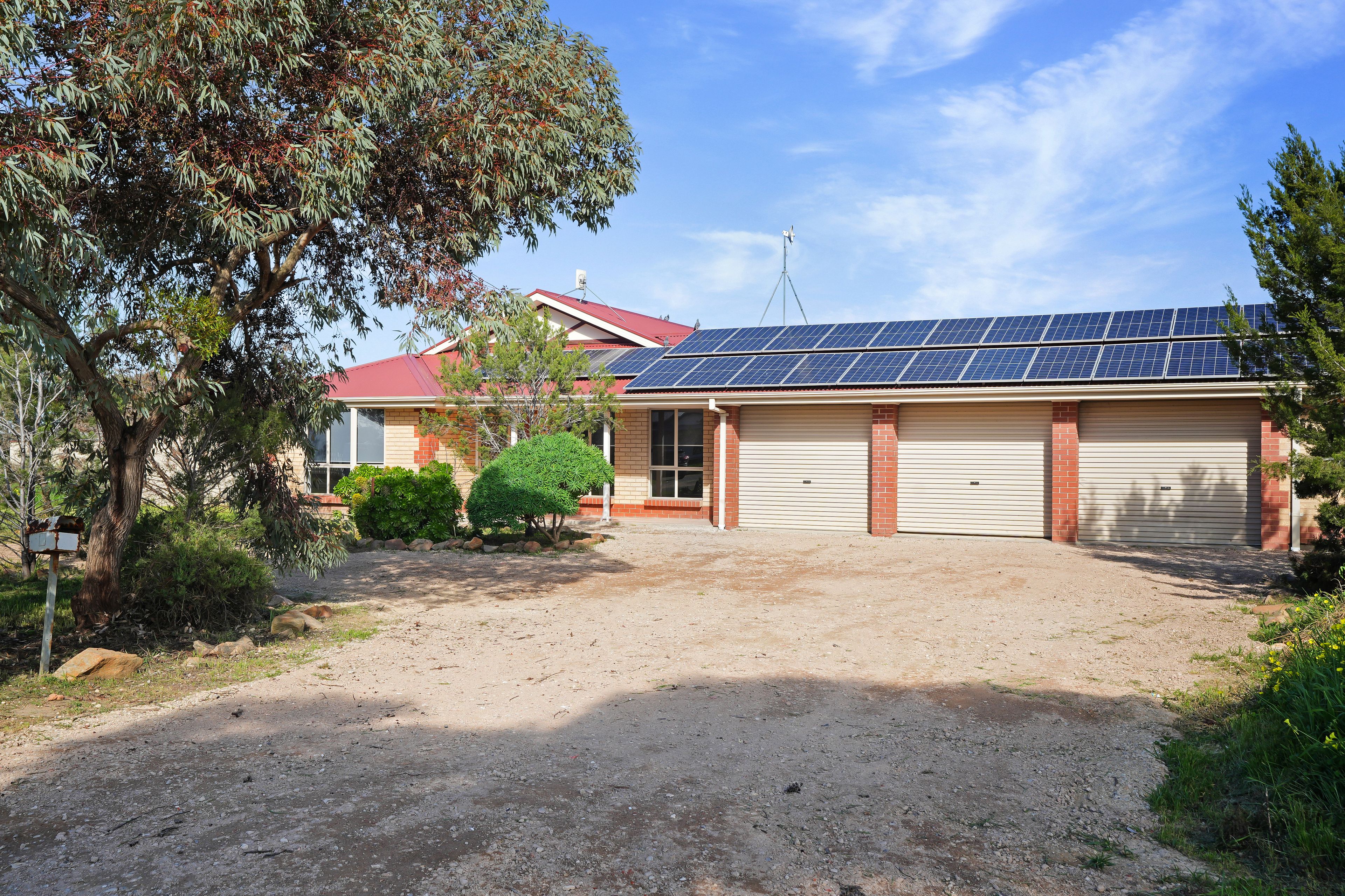 6 Sevastine Court — photo 2 of 22