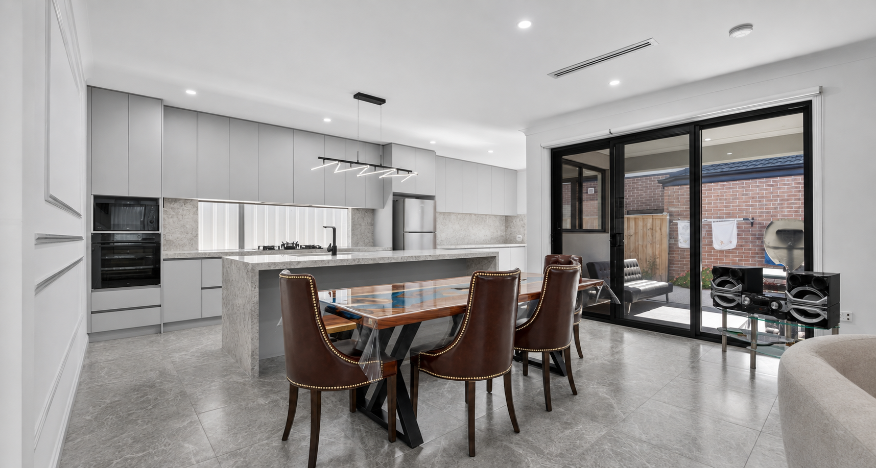 2 Varley Mews — photo 10 of 20