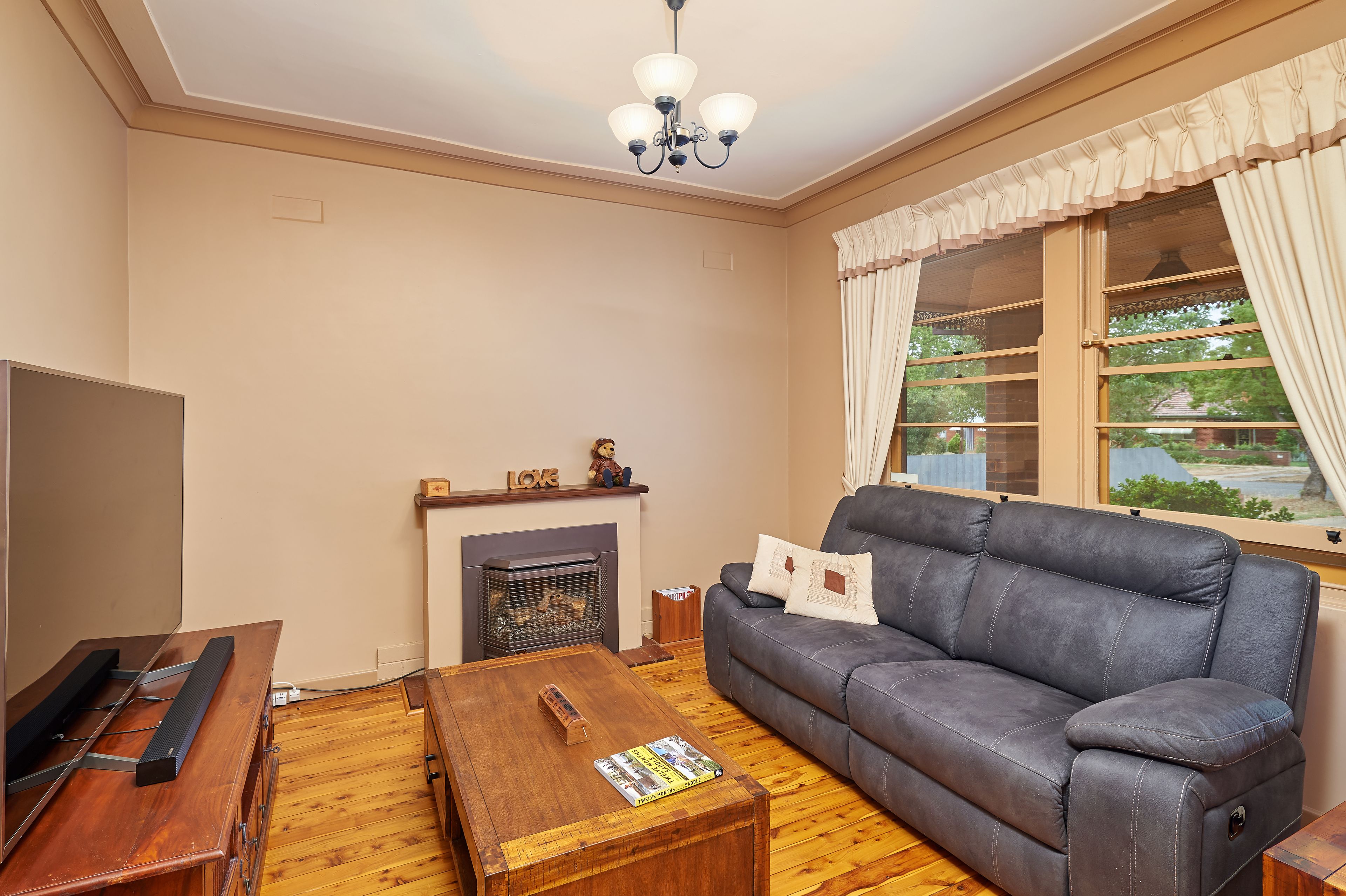 32 Dalton Street, Turvey Park, NSW 2650