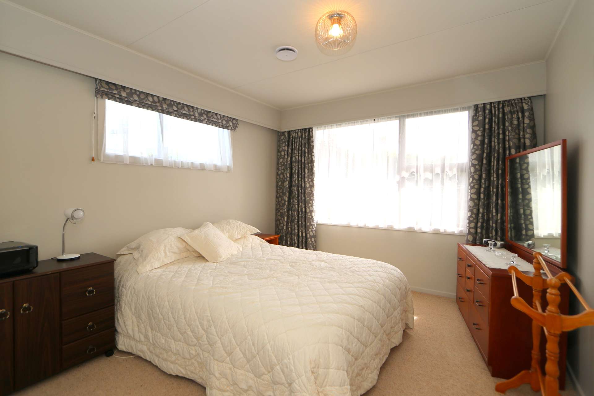 110 Carnarvon Court photo 8