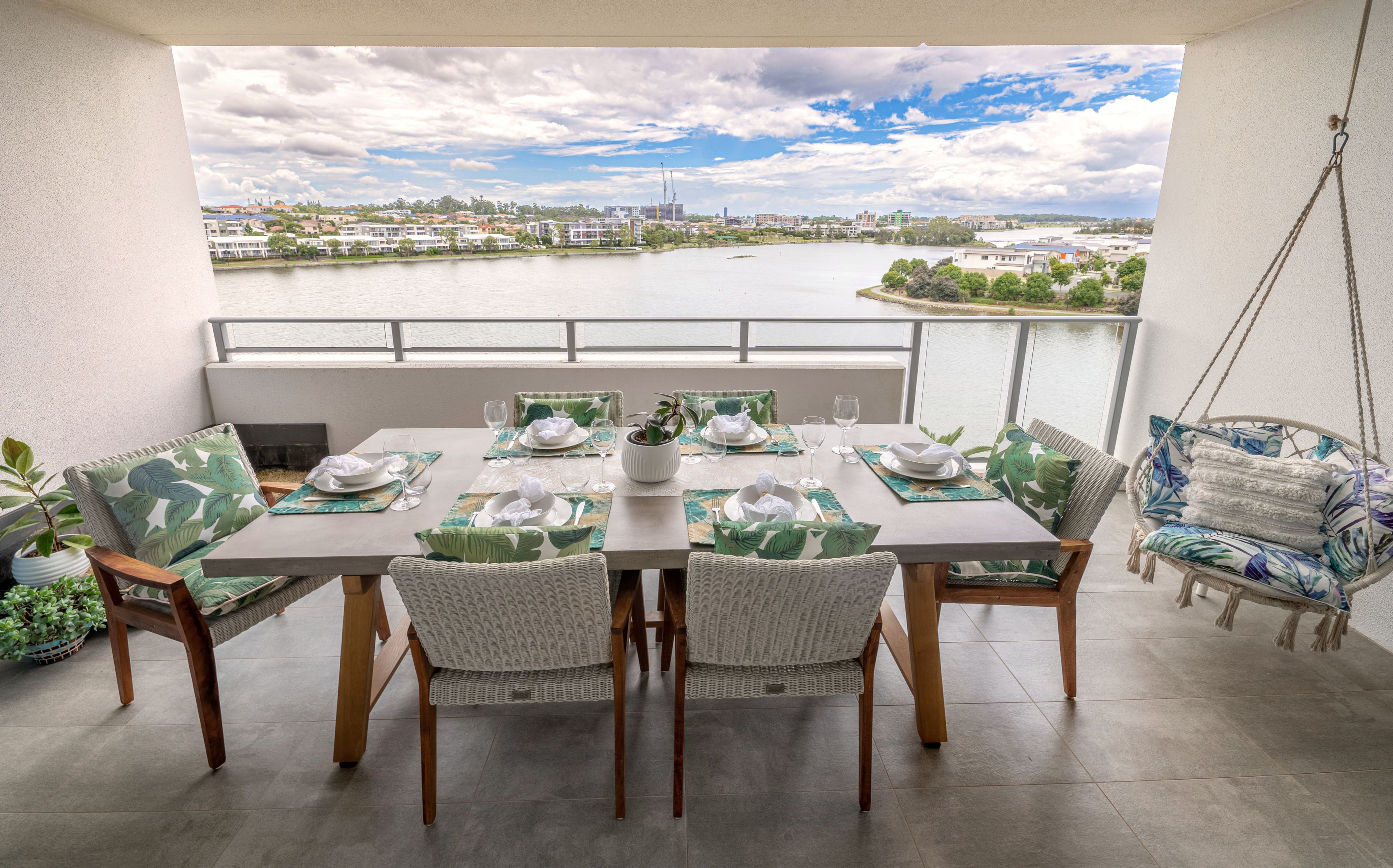 2407/397 Christine Avenue, Varsity Lakes, QLD 4227
