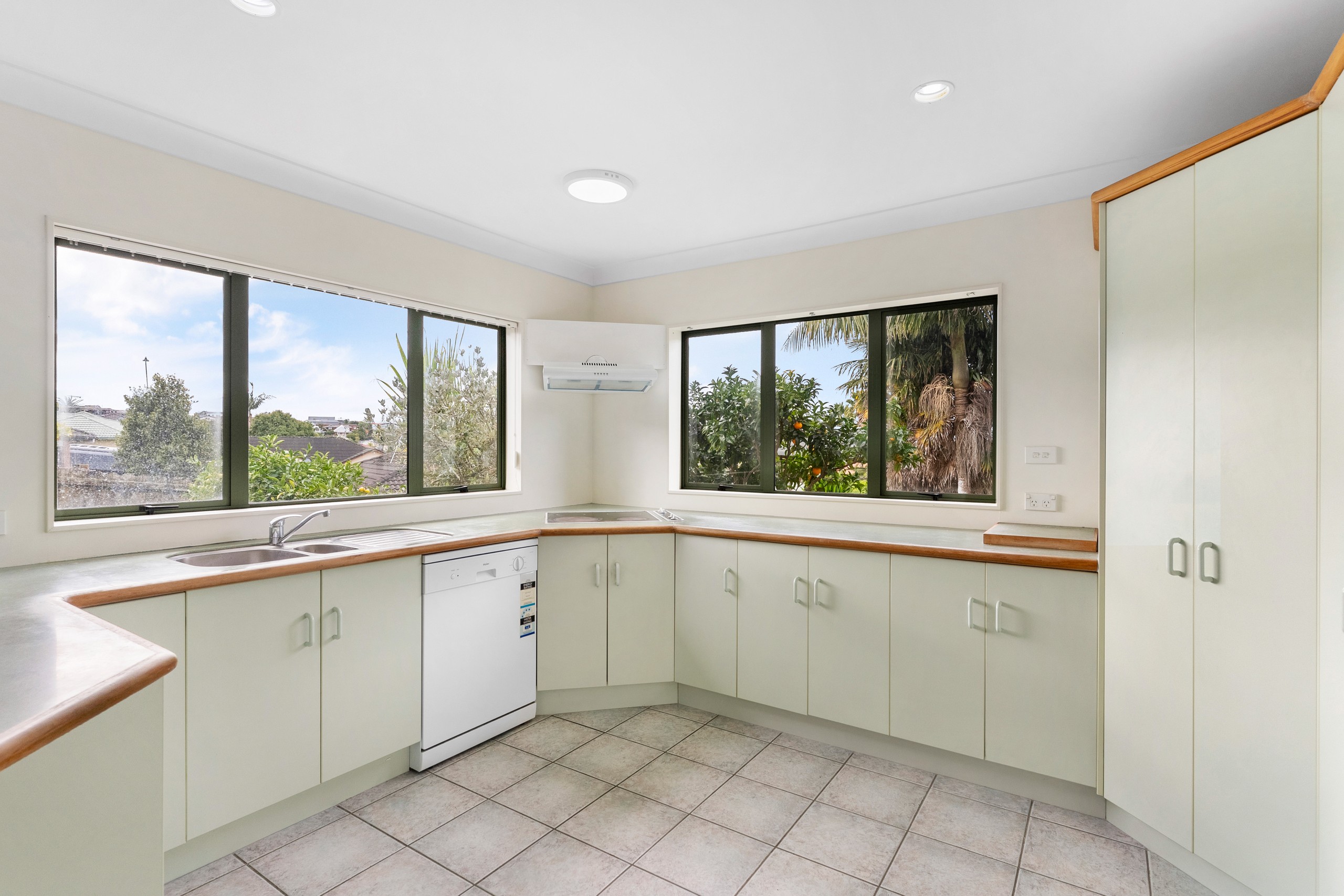 7 San Ignacio Court, Henderson, Waitakere City