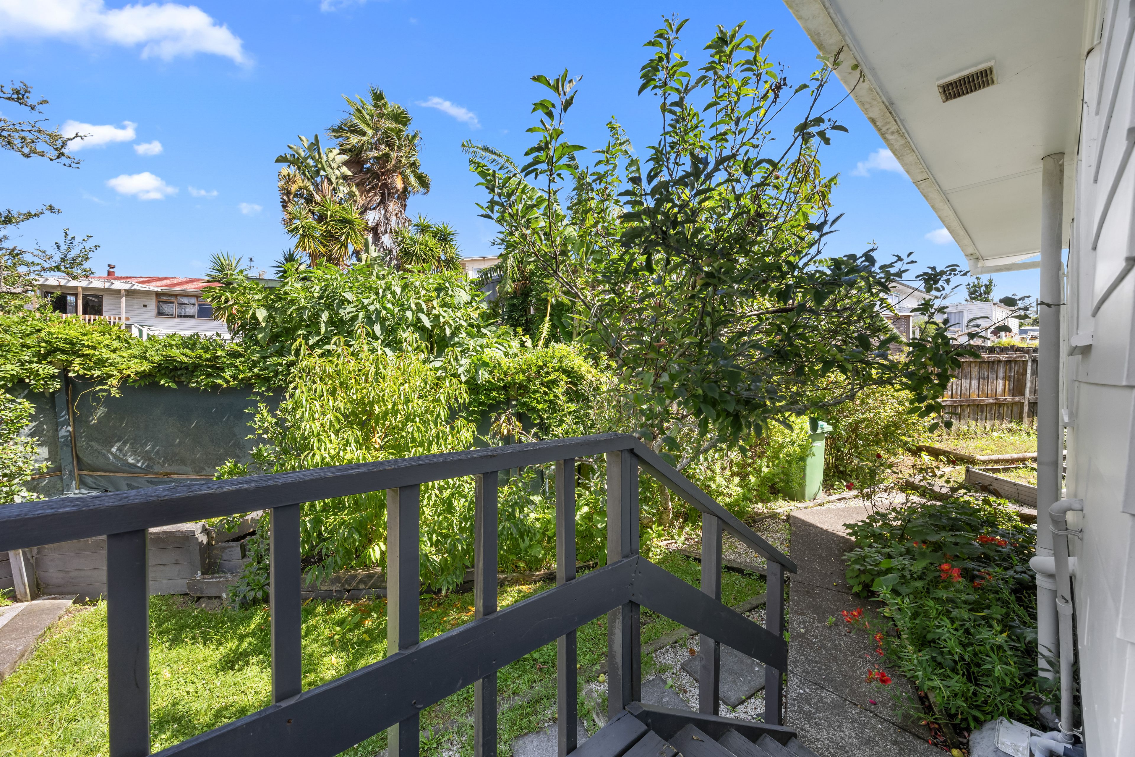 2/34A Helena Street, Massey, Waitakere City