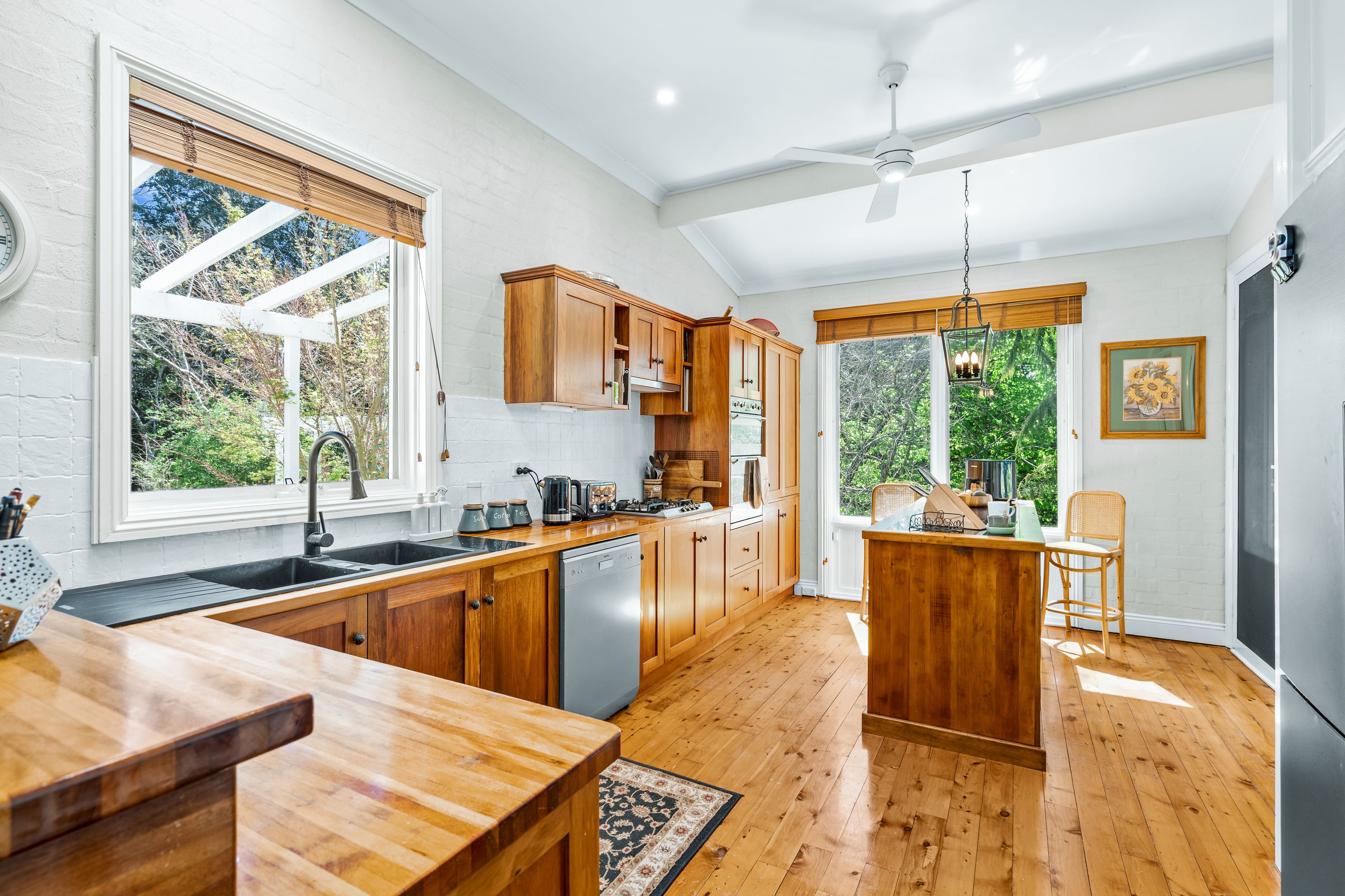 1 Douglas Road — photo 6 of 22