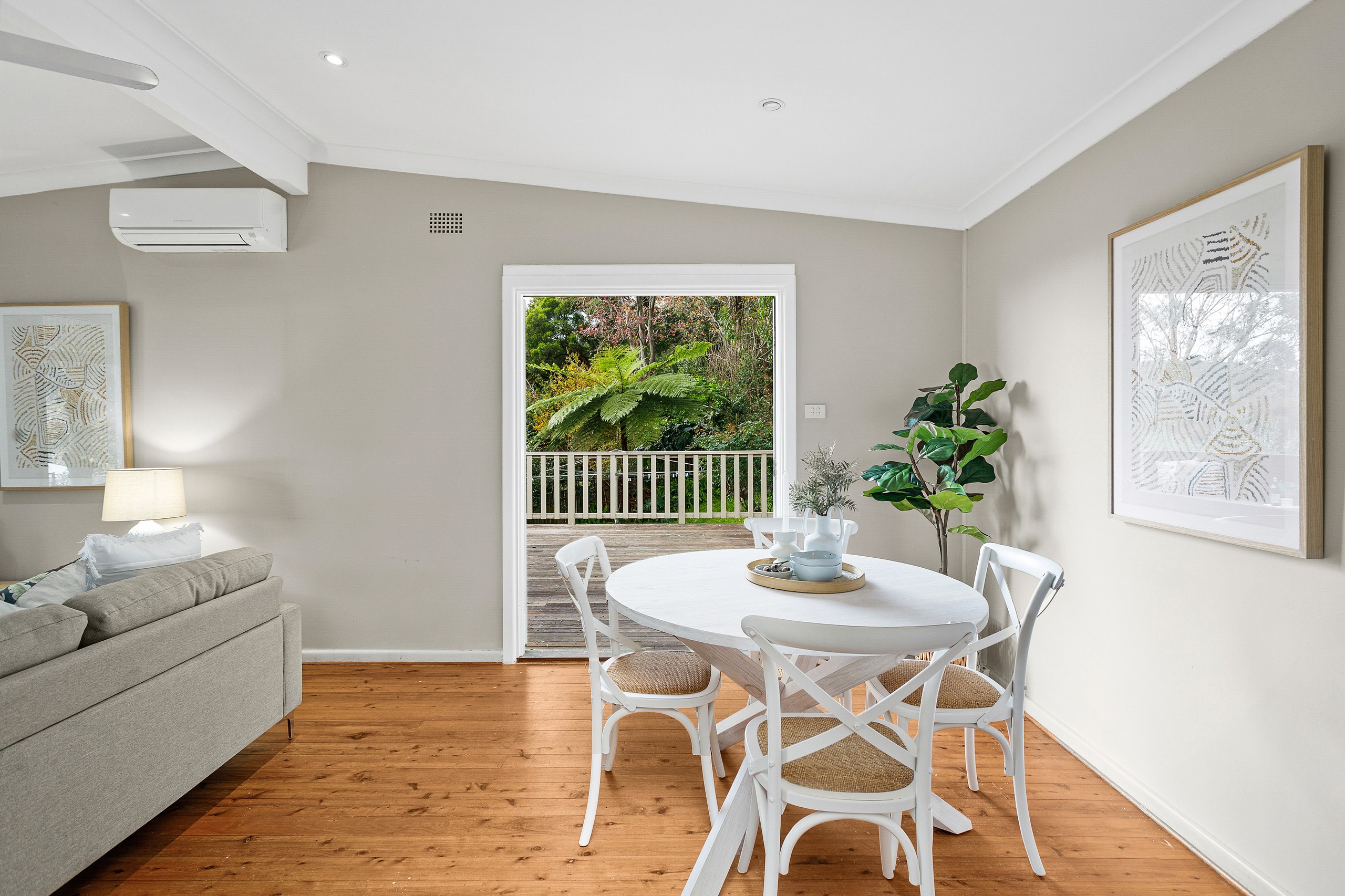 2 Cudgee Crescent, Mount Kembla, NSW 2526