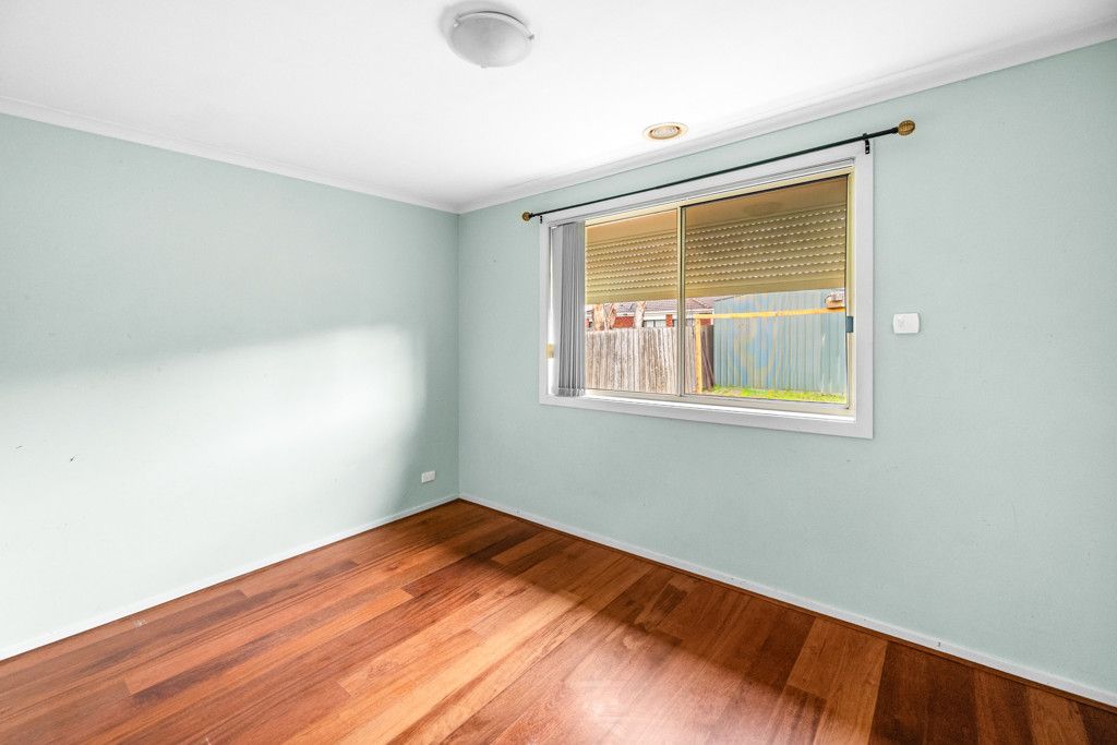 136 Rosella Avenue — photo 7 of 14