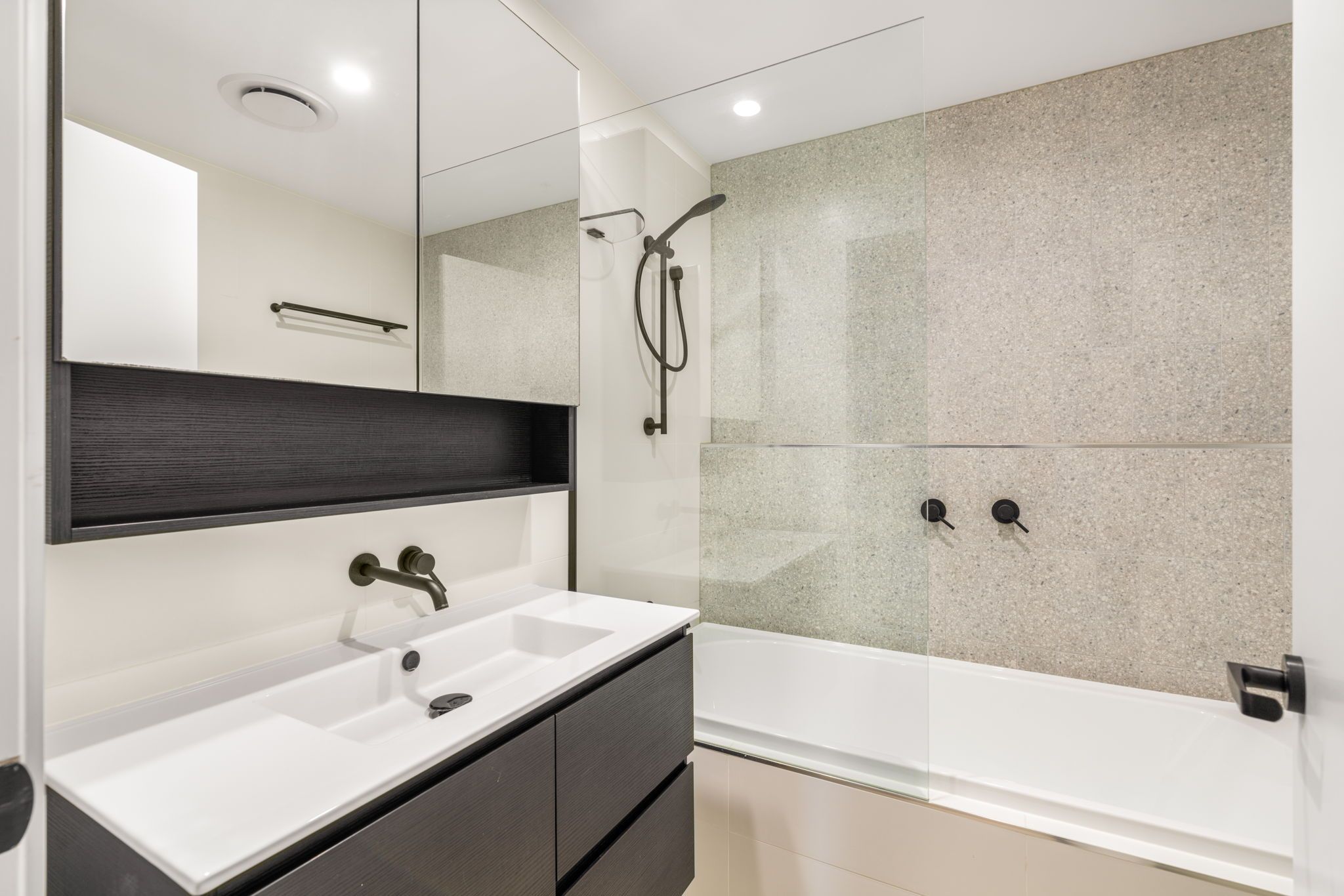 210/1 Centre Place — photo 10 of 25