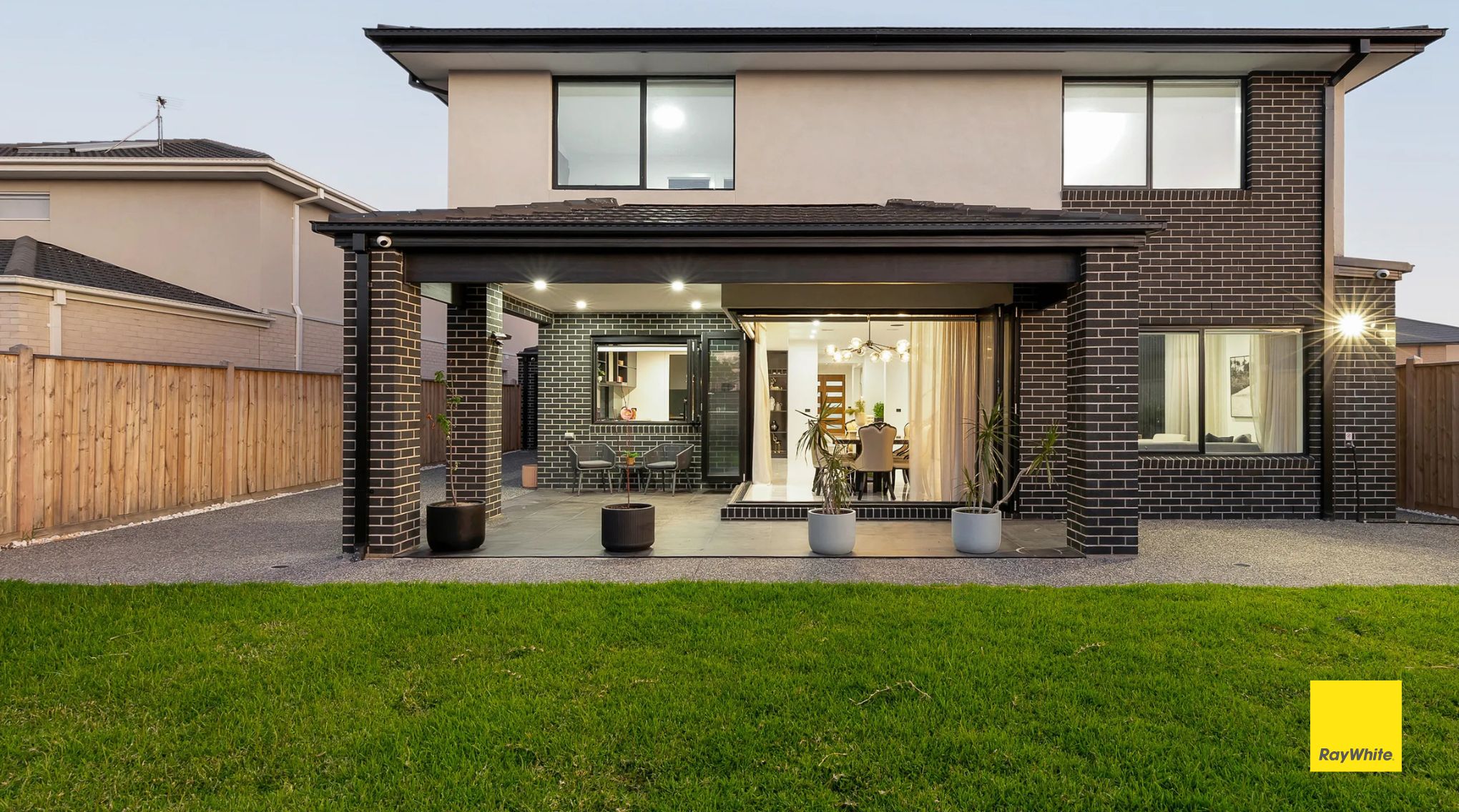 10 Abbotsford Road — photo 30 of 30