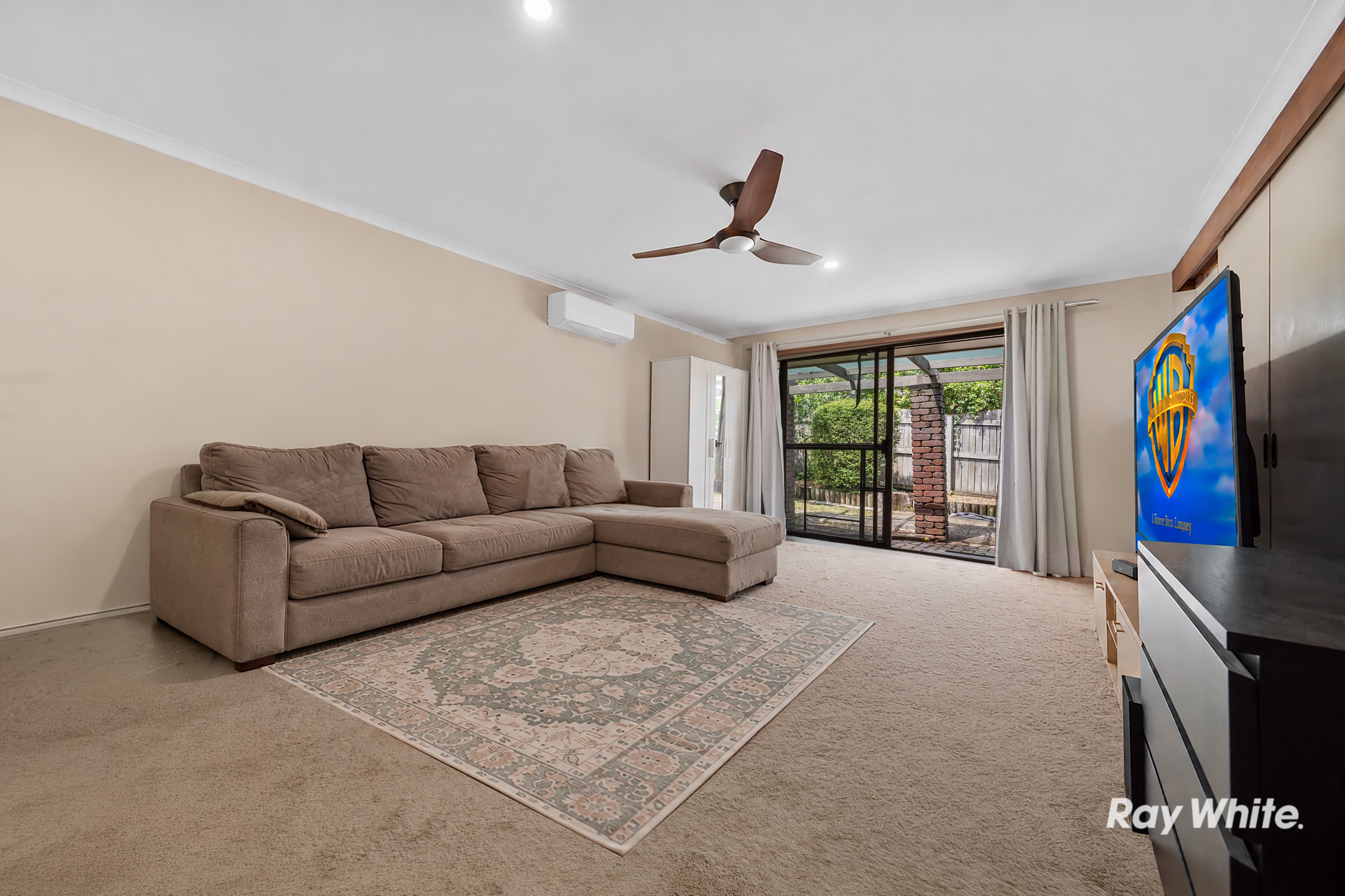 80 Chatswood Road, Springwood, QLD 4127