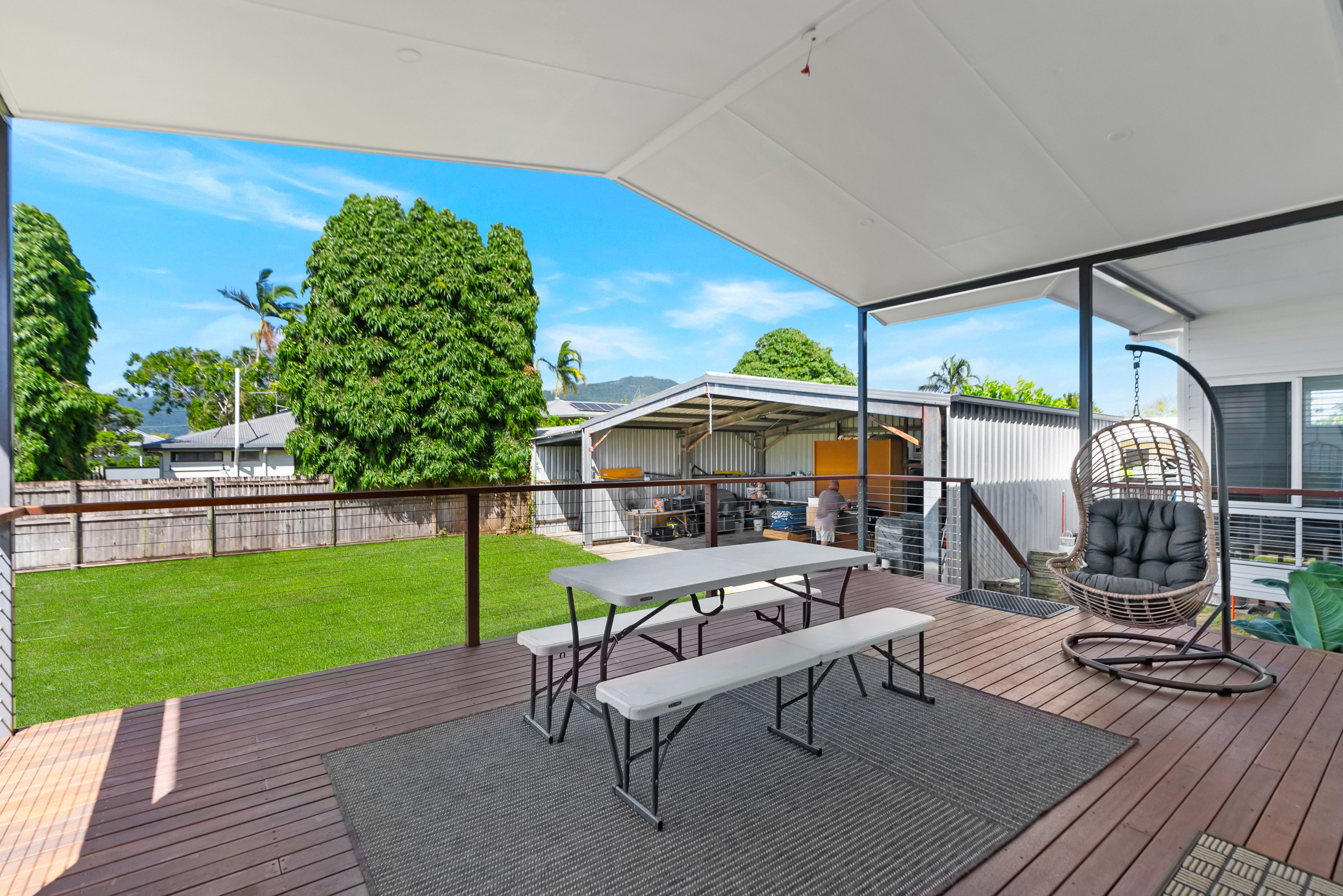 31 Collinson Street, Westcourt, QLD 4870