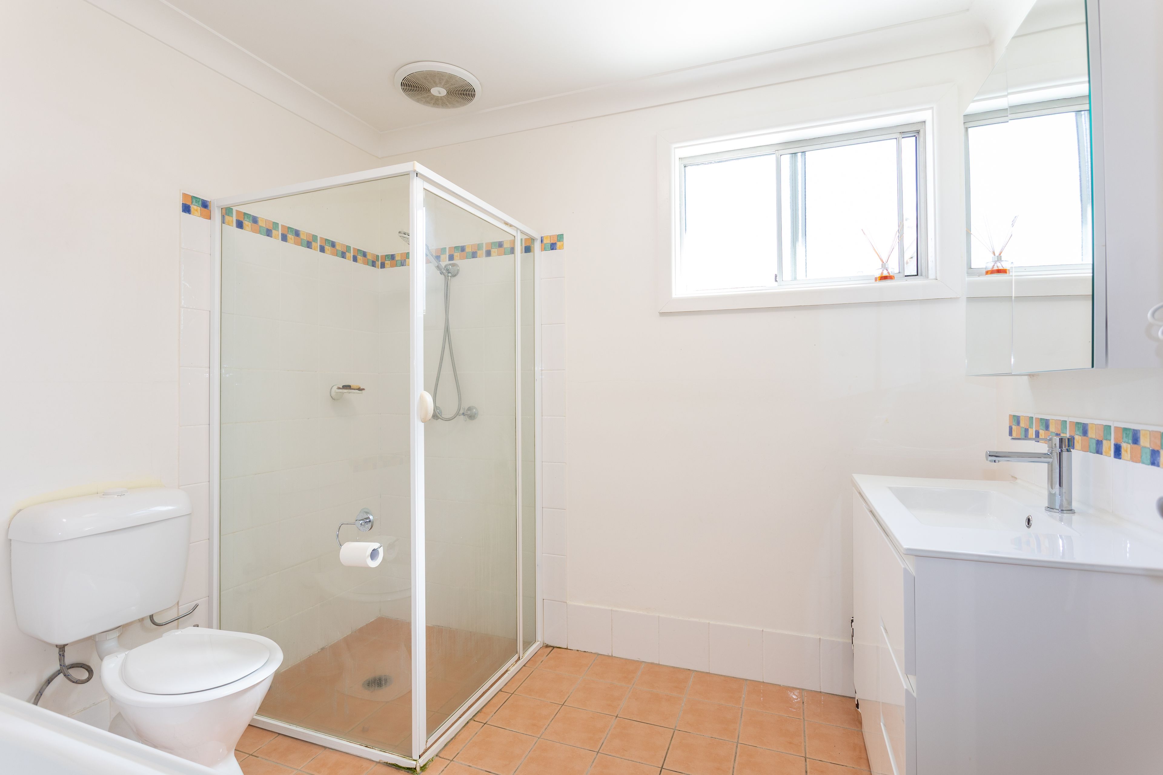 47 Kincumber Crescent — photo 8 of 13