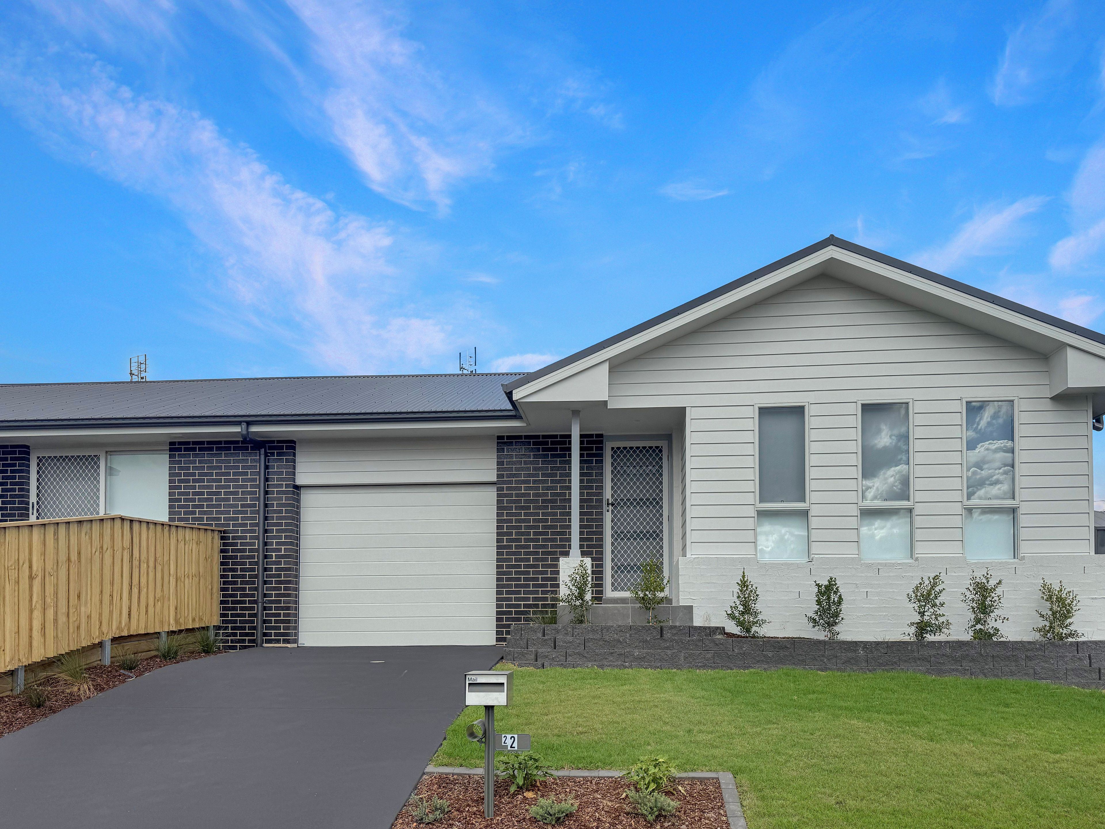 2/4 Becher Road, Farley, NSW 2320