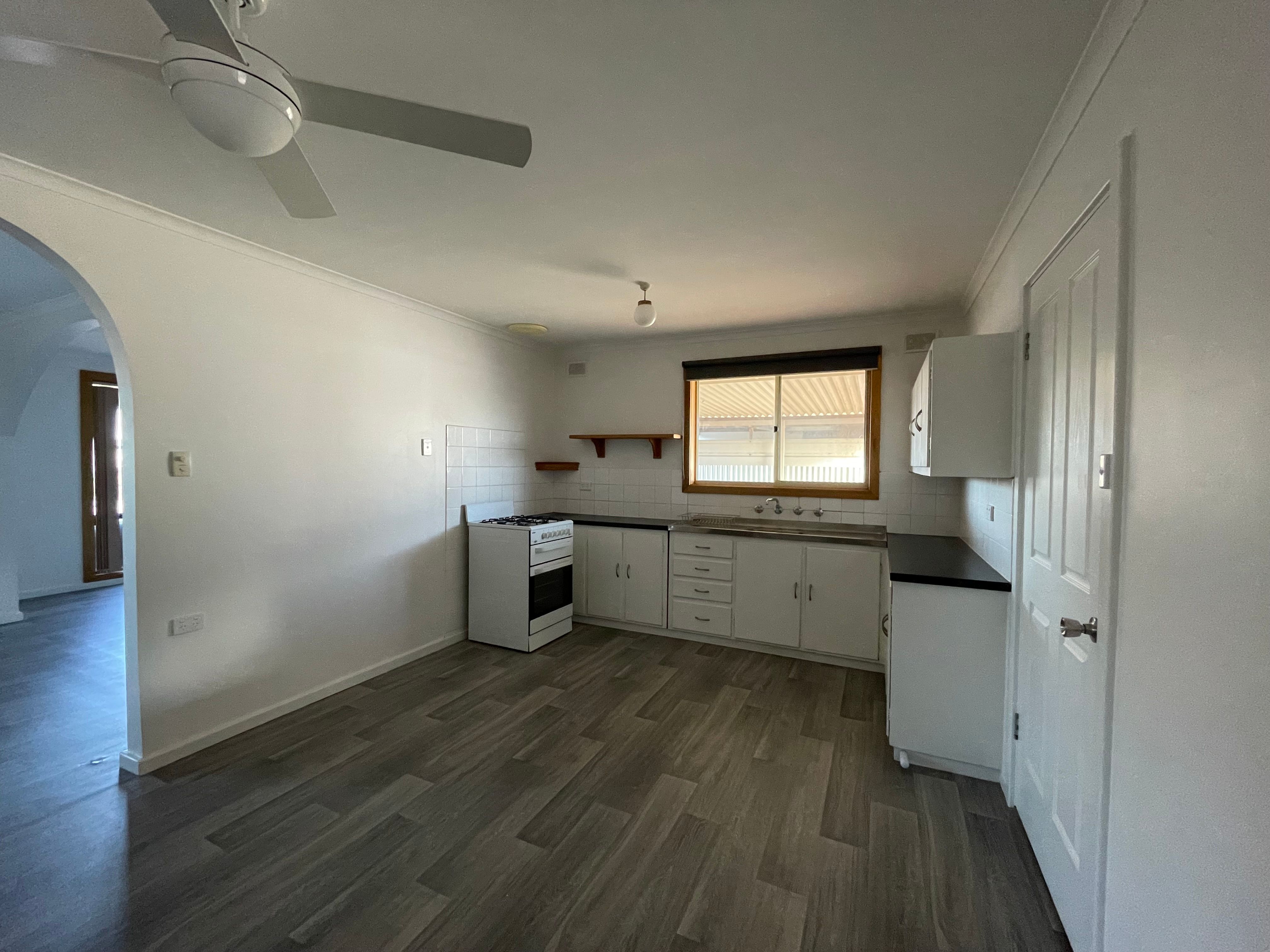 9 Richards Street — photo 4 of 12