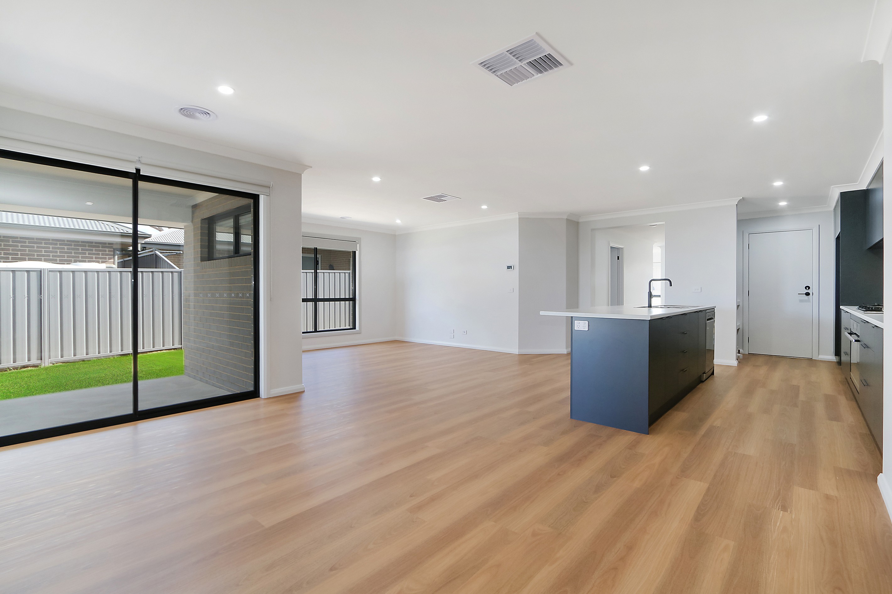 6 Selby Street, Thurgoona, NSW 2640