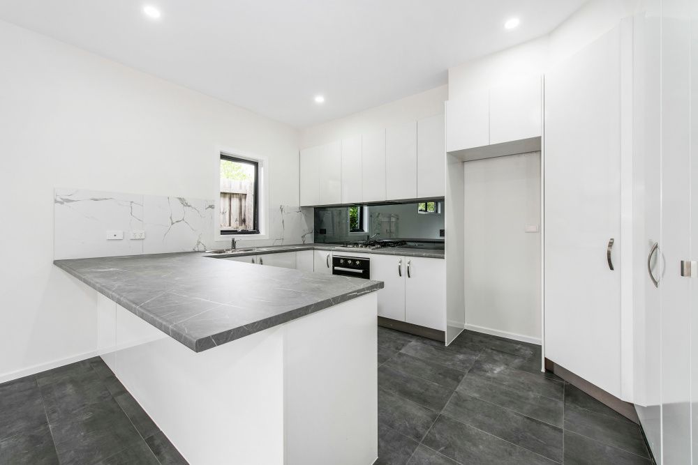2/33 Urana Street, Kilsyth, VIC 3137