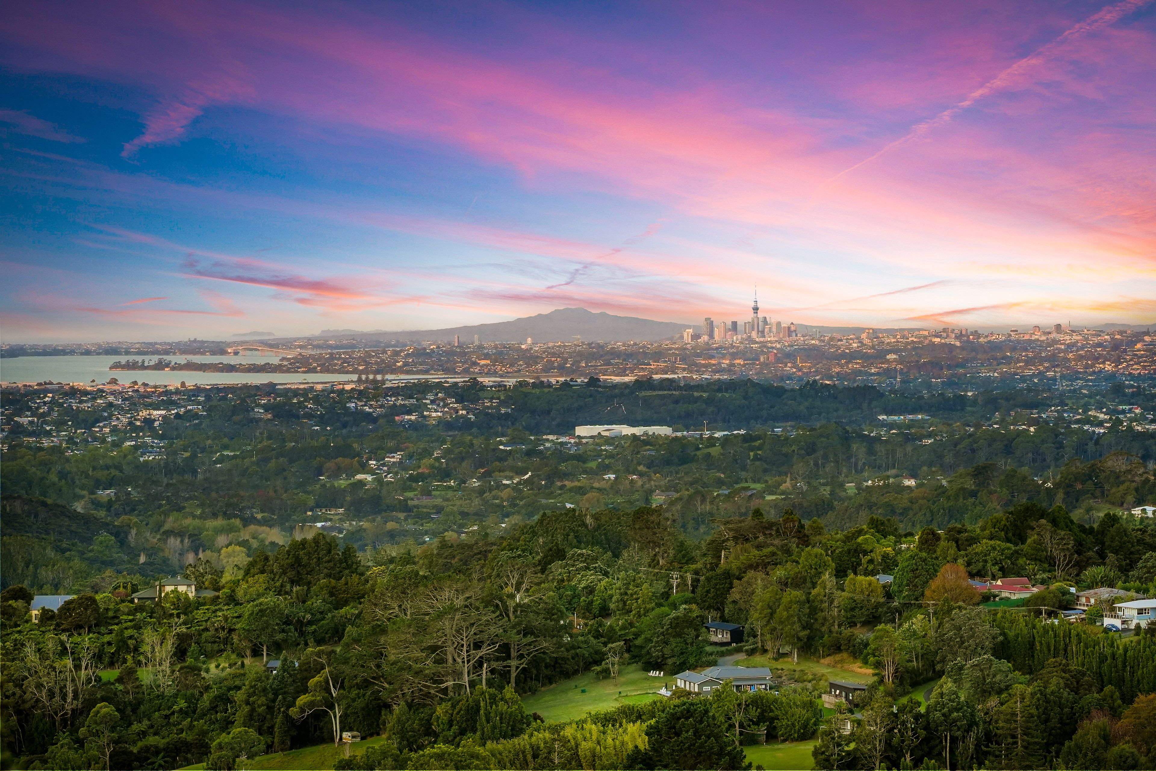 858 West Coast Road, Waiatarua, Waitakere City