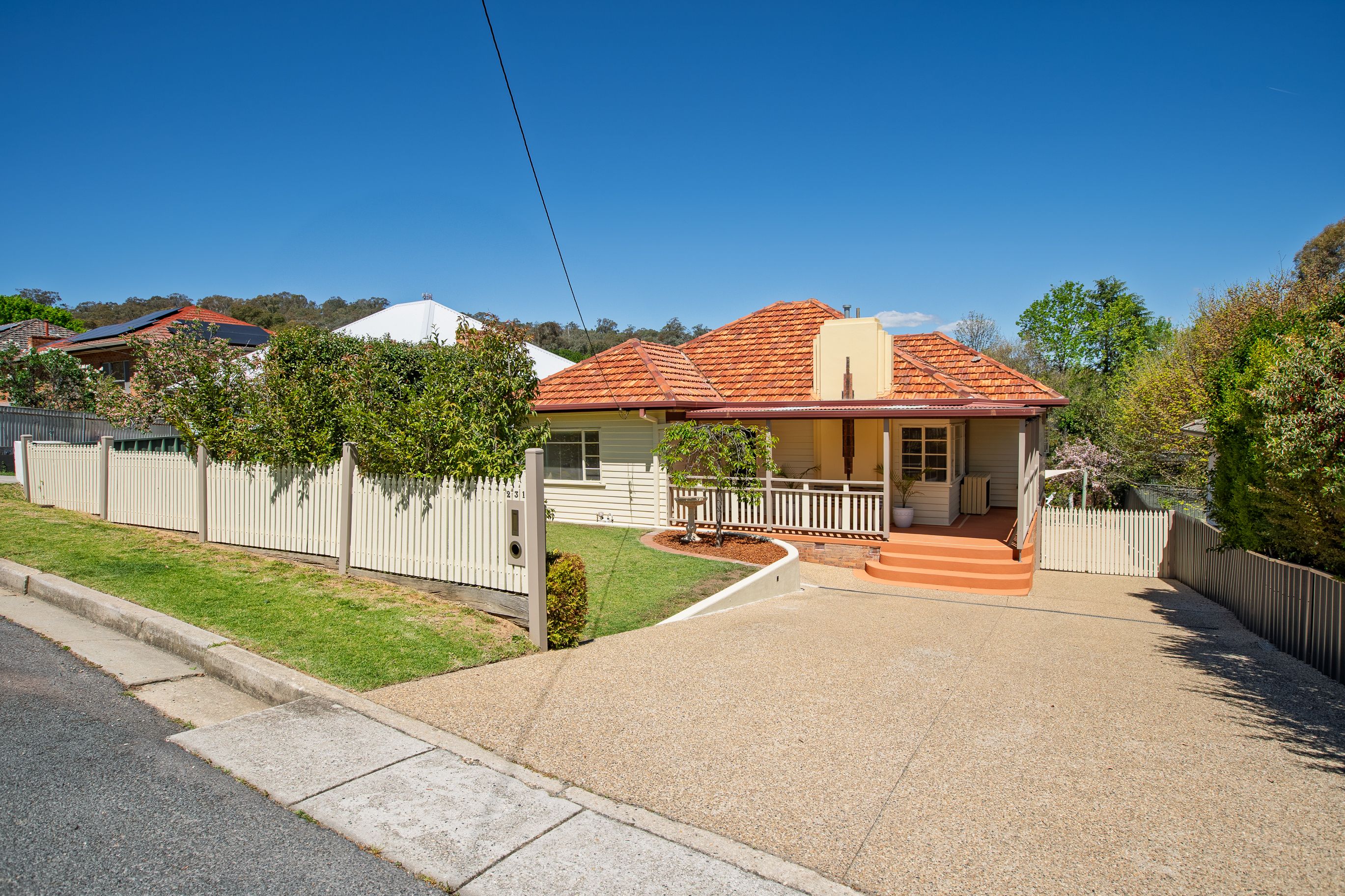 231 Bernhardt Street, East Albury, NSW 2640