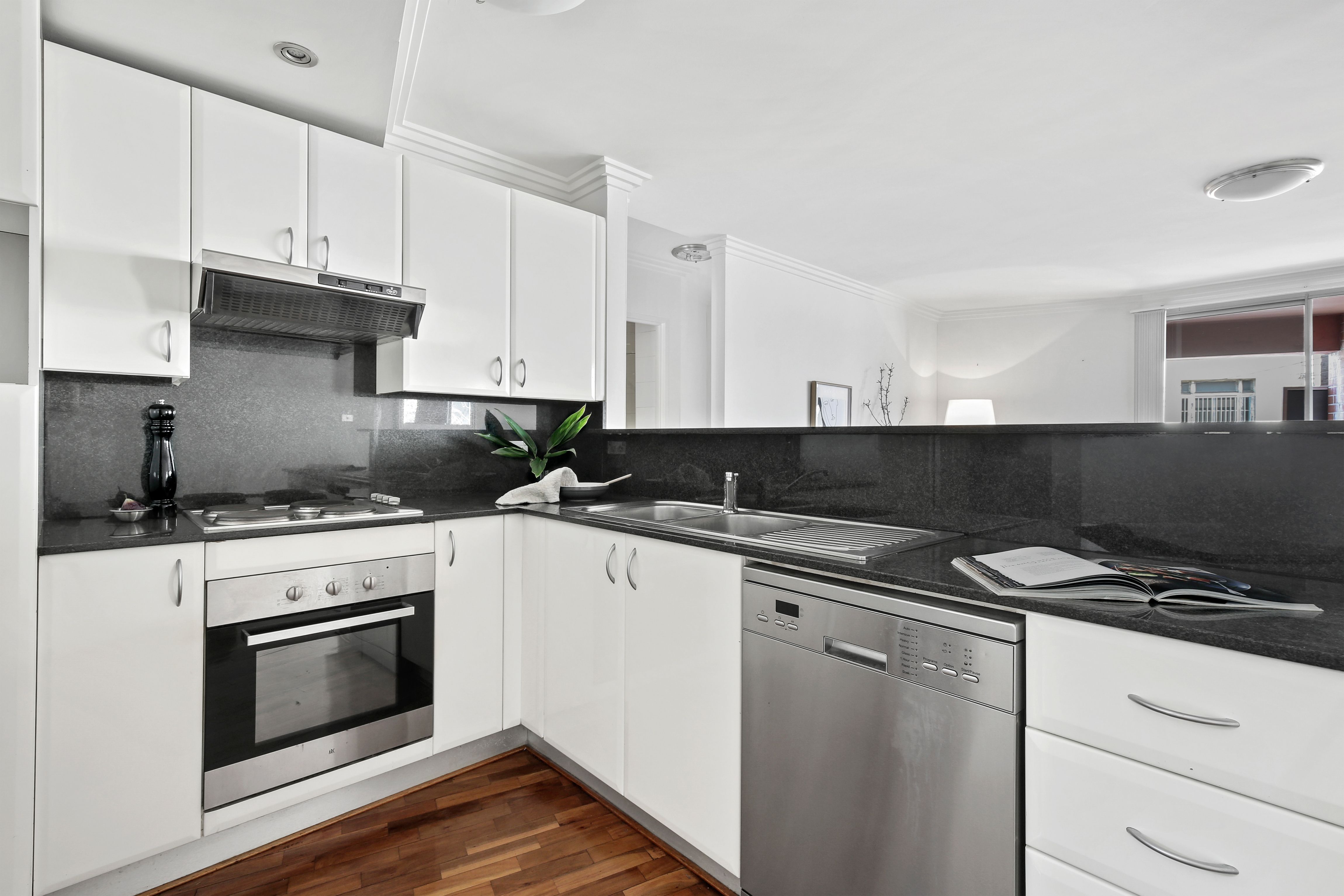 9/480 King Street, Newtown, NSW 2042